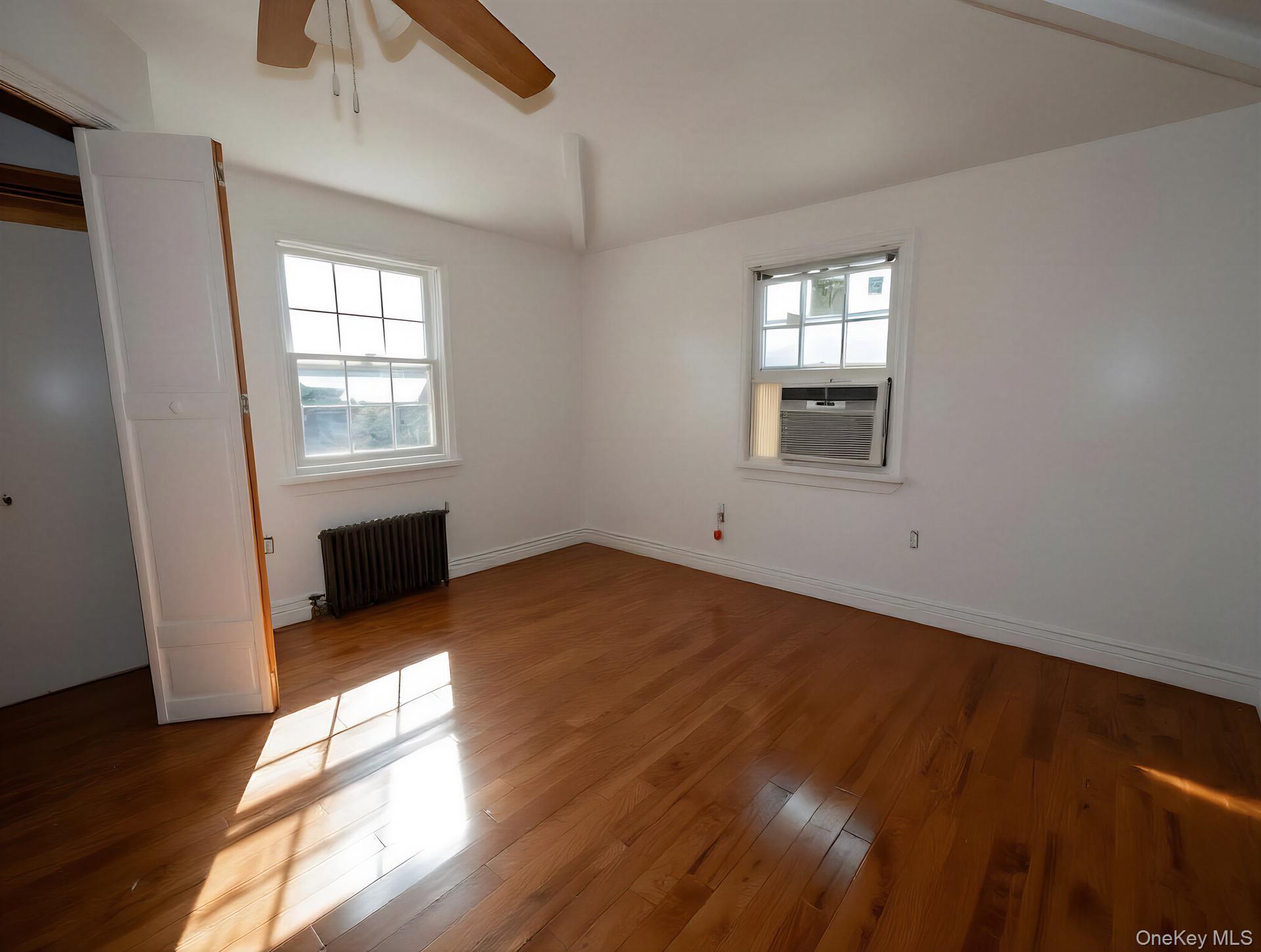 Single Family 233rd Street Queens, NY 11422, MLS-1051341-8