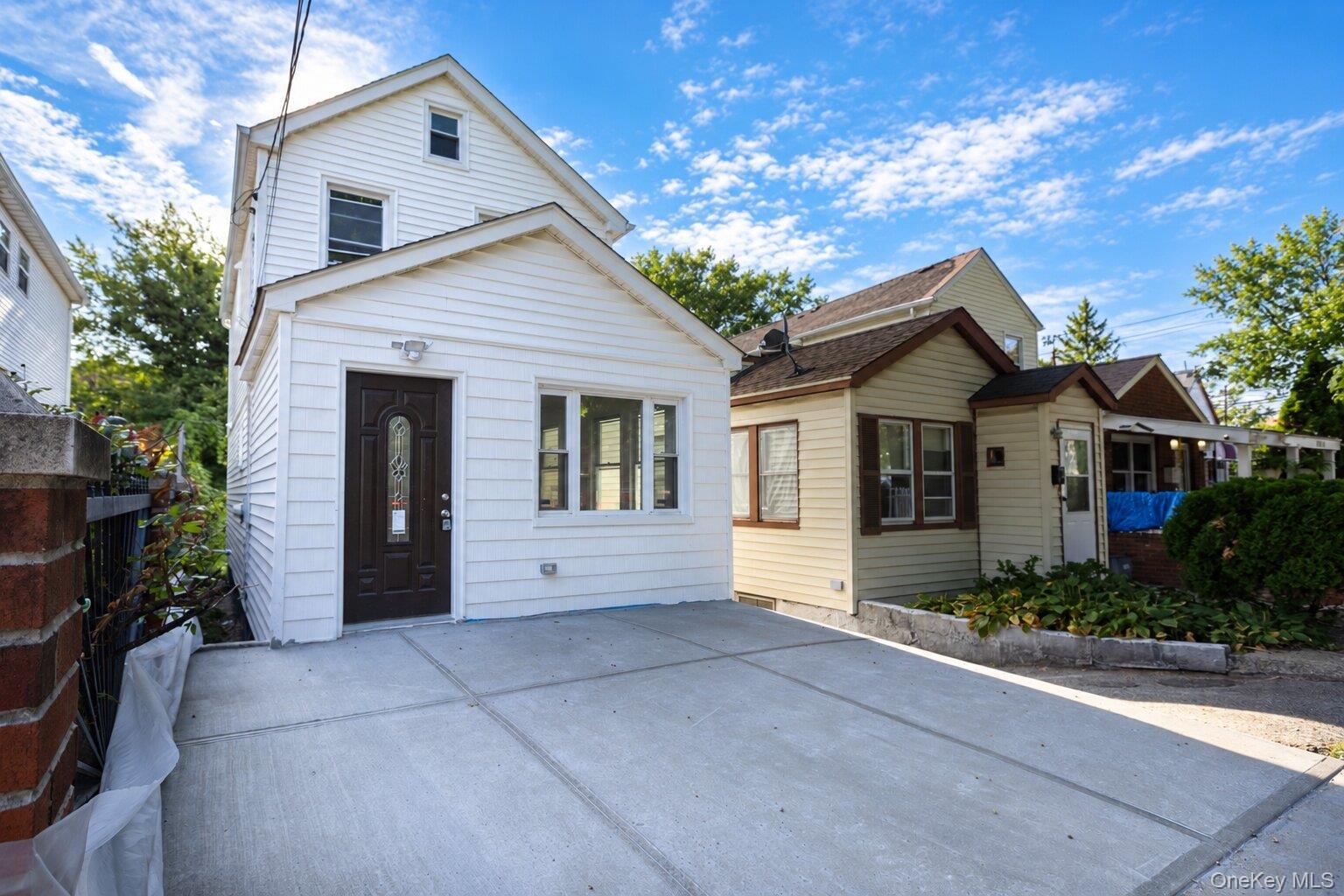 Single Family 175th Street Queens, NY 11433, MLS-1051345-2