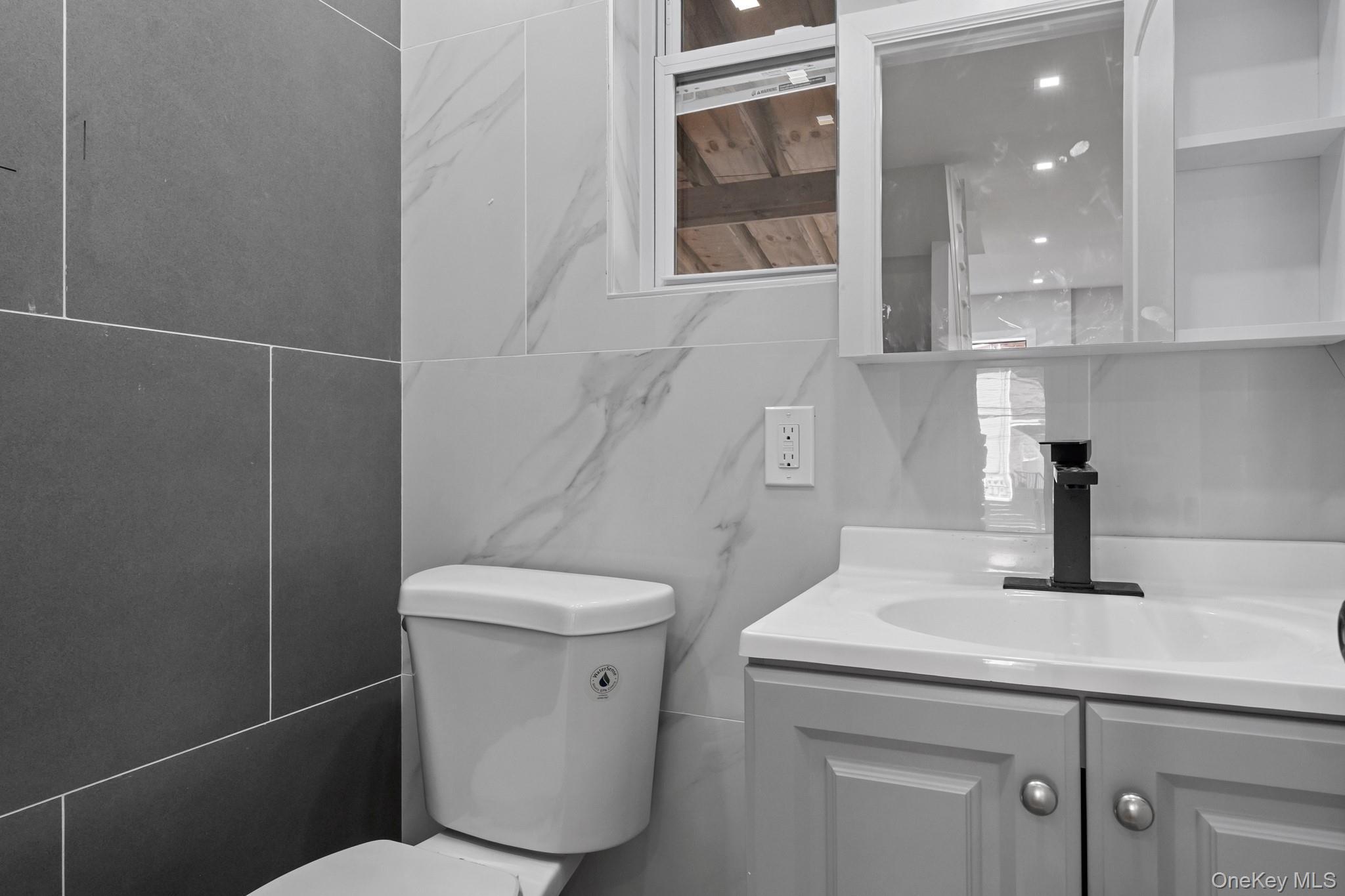 Single Family Crosby Avenue Brooklyn, NY 11207, MLS-1051347-4