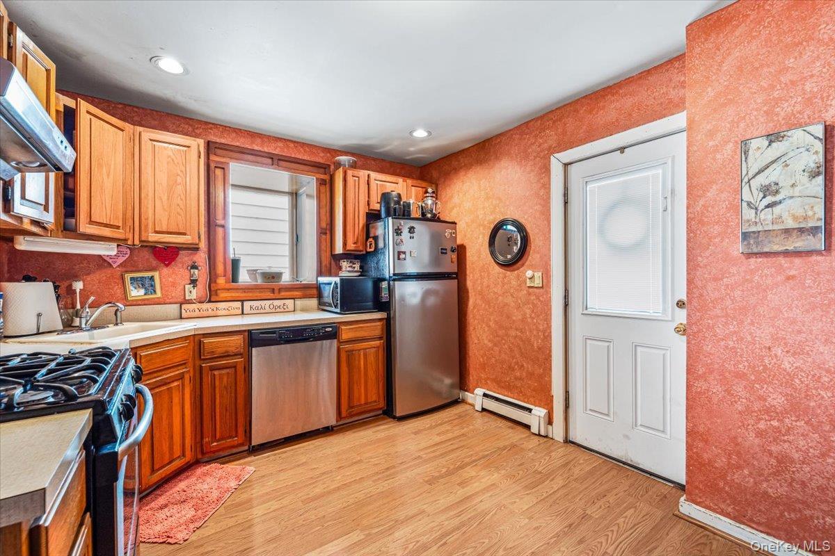 Single Family 34th Avenue Queens, NY 11361, MLS-1051348-6