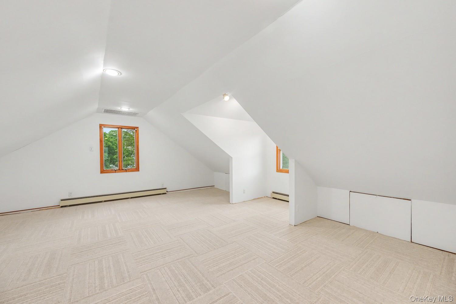 Single Family 13th Avenue Queens, NY 11357, MLS-1051378-18