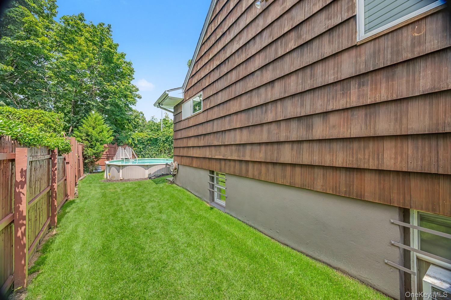 Single Family 13th Avenue Queens, NY 11357, MLS-1051378-22