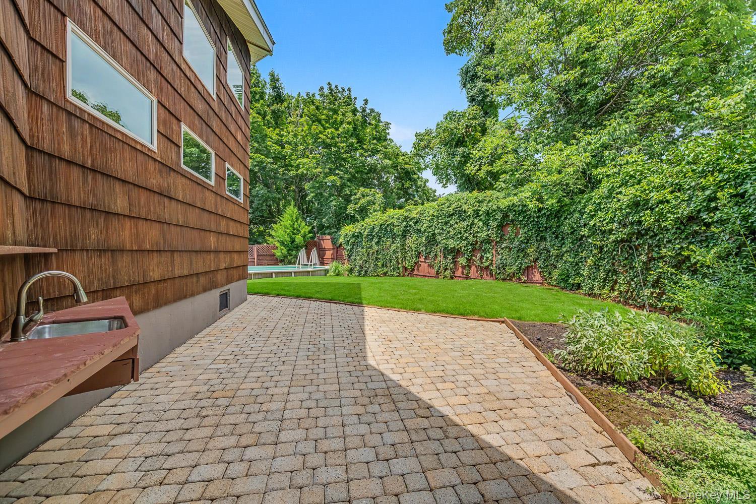Single Family 13th Avenue Queens, NY 11357, MLS-1051378-27