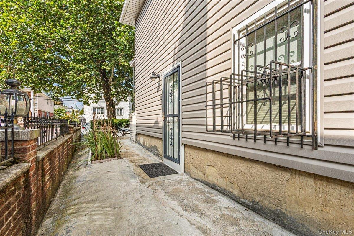 Single Family 137th Street Queens, NY 11356, MLS-1051380-17