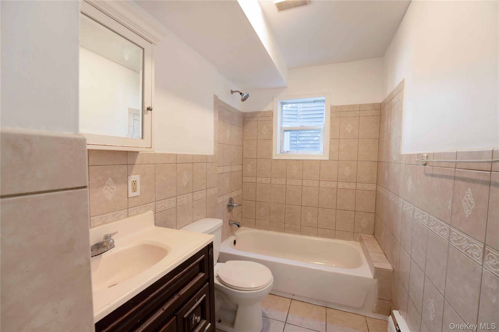 Single Family Winnikee Avenue  Dutchess County, NY 12601, MLS-1051383-6