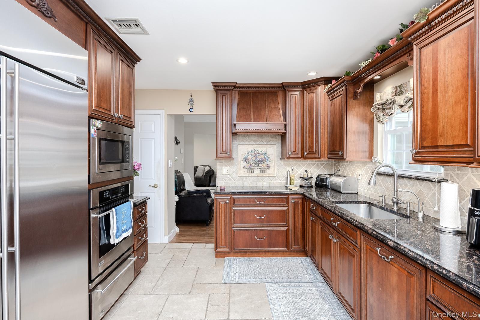 Single Family Upper Sheep Pasture Road  Suffolk County, NY 11733, MLS-1051404-12