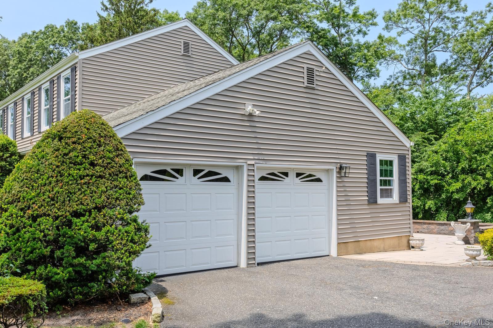 Single Family Upper Sheep Pasture Road  Suffolk County, NY 11733, MLS-1051404-46