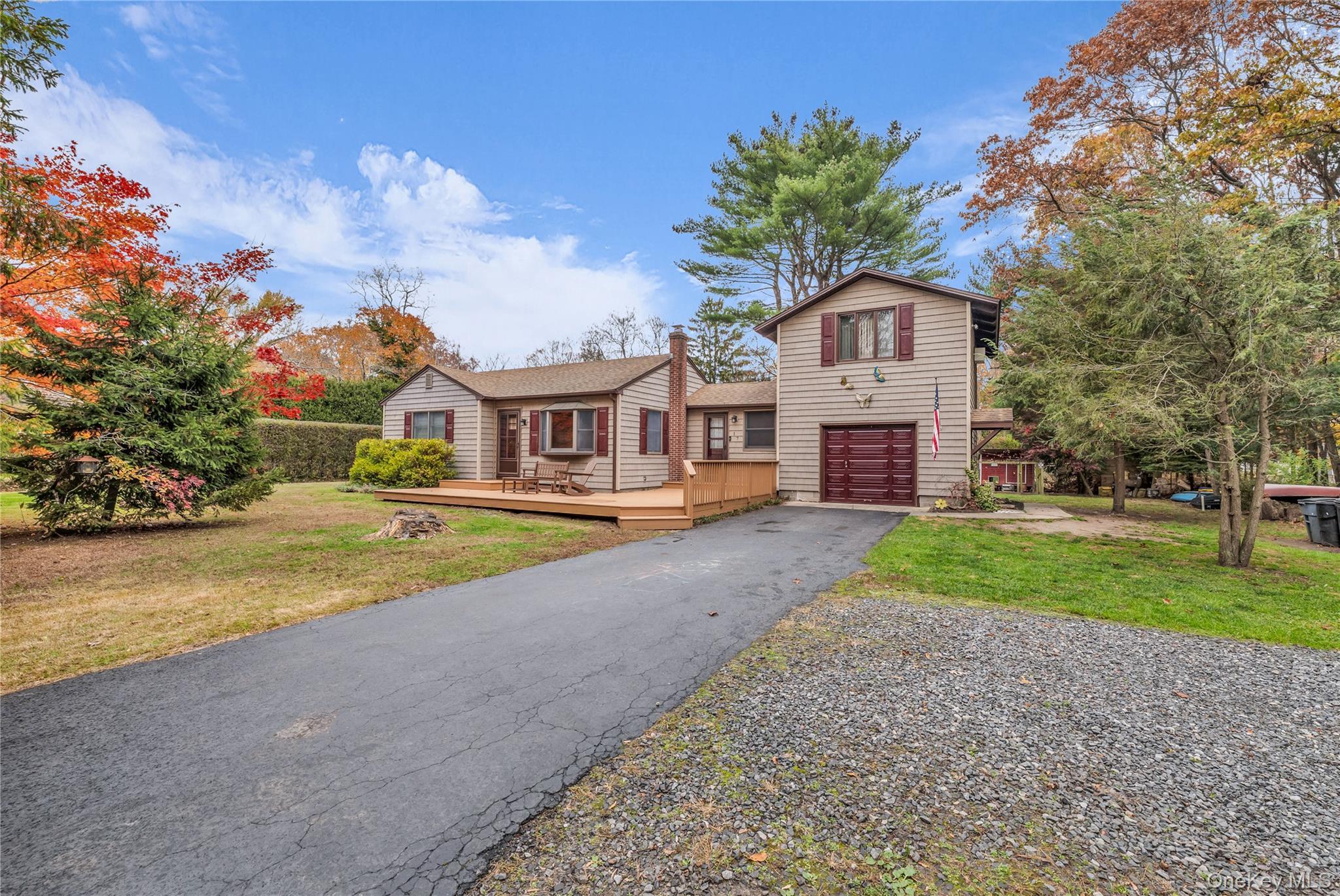 Single Family Hawkins Lane Suffolk County, NY 11719, MLS-1051406-3
