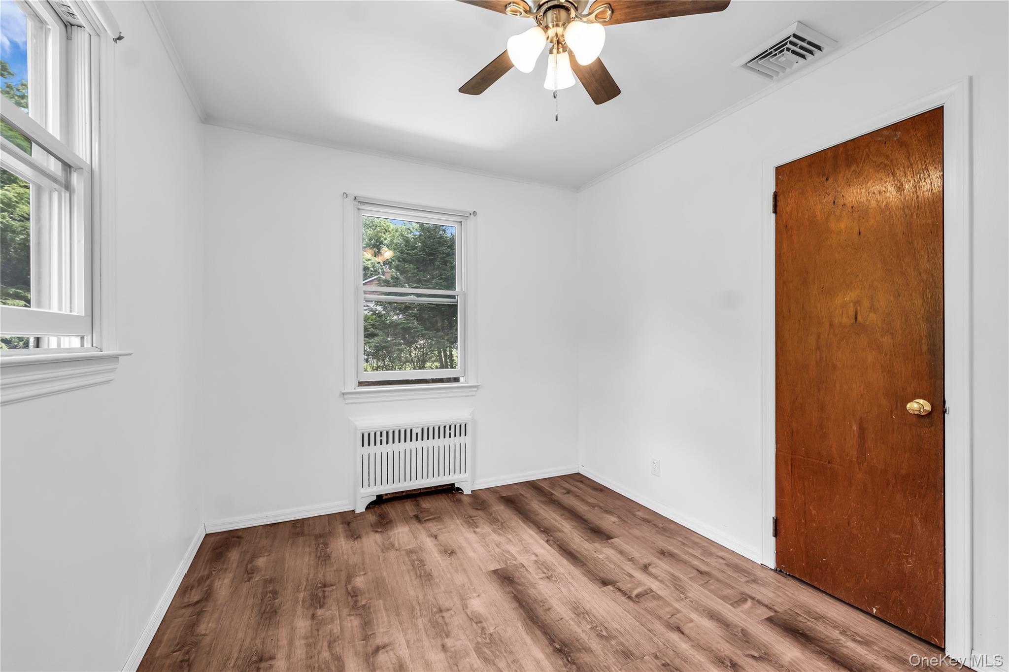 Single Family Hawkins Lane Suffolk County, NY 11719, MLS-1051406-30