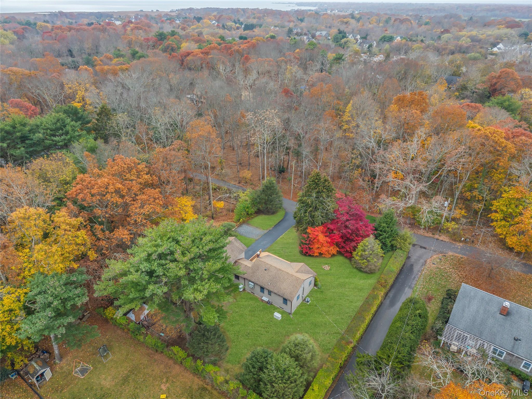Single Family Hawkins Lane  Suffolk County, NY 11719, MLS-1051406-45