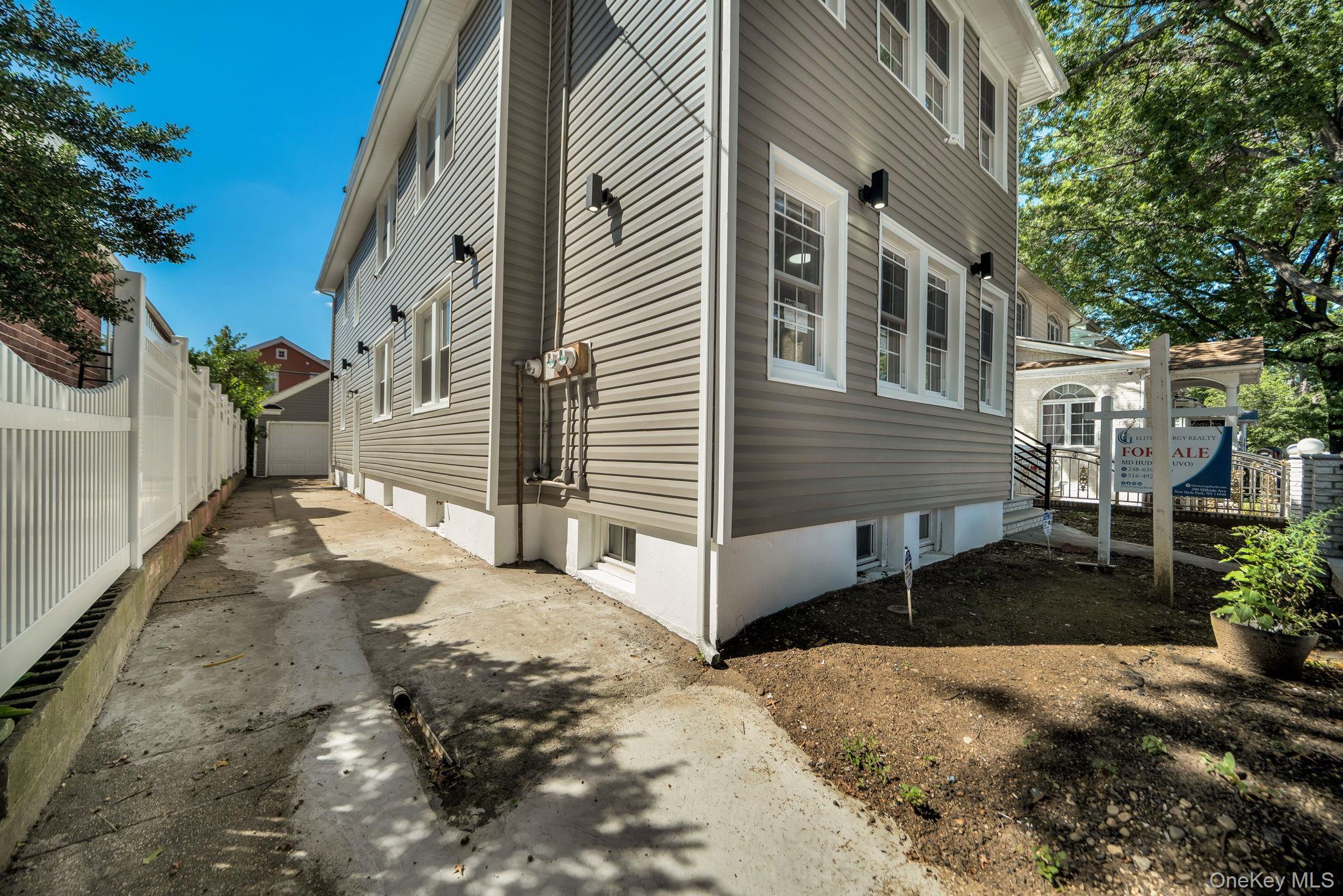 Single Family Springfield Boulevard  Queens, NY 11428, MLS-1051423-42