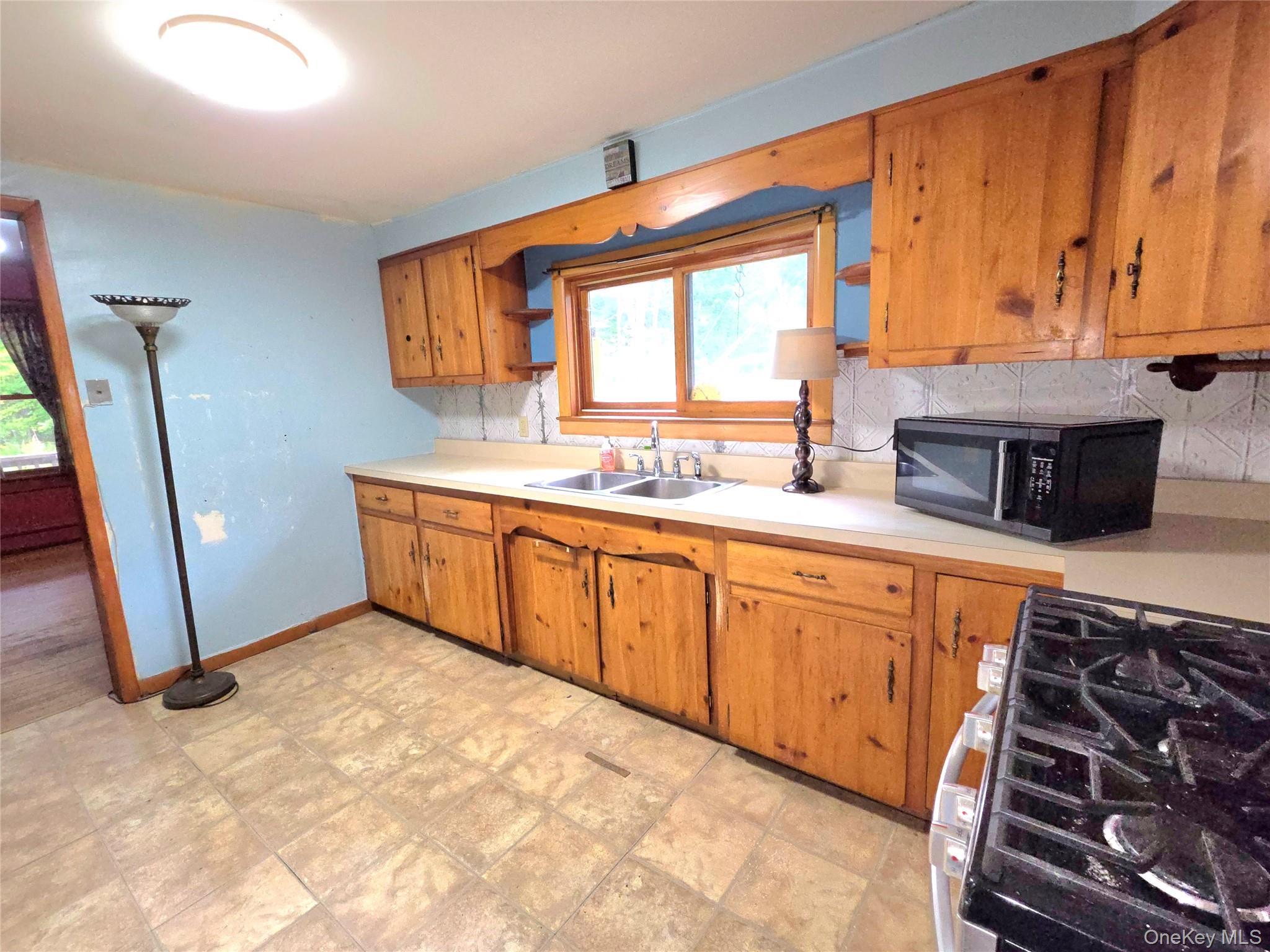 Single Family Church Road  Sullivan County, NY 12758, MLS-1051425-9