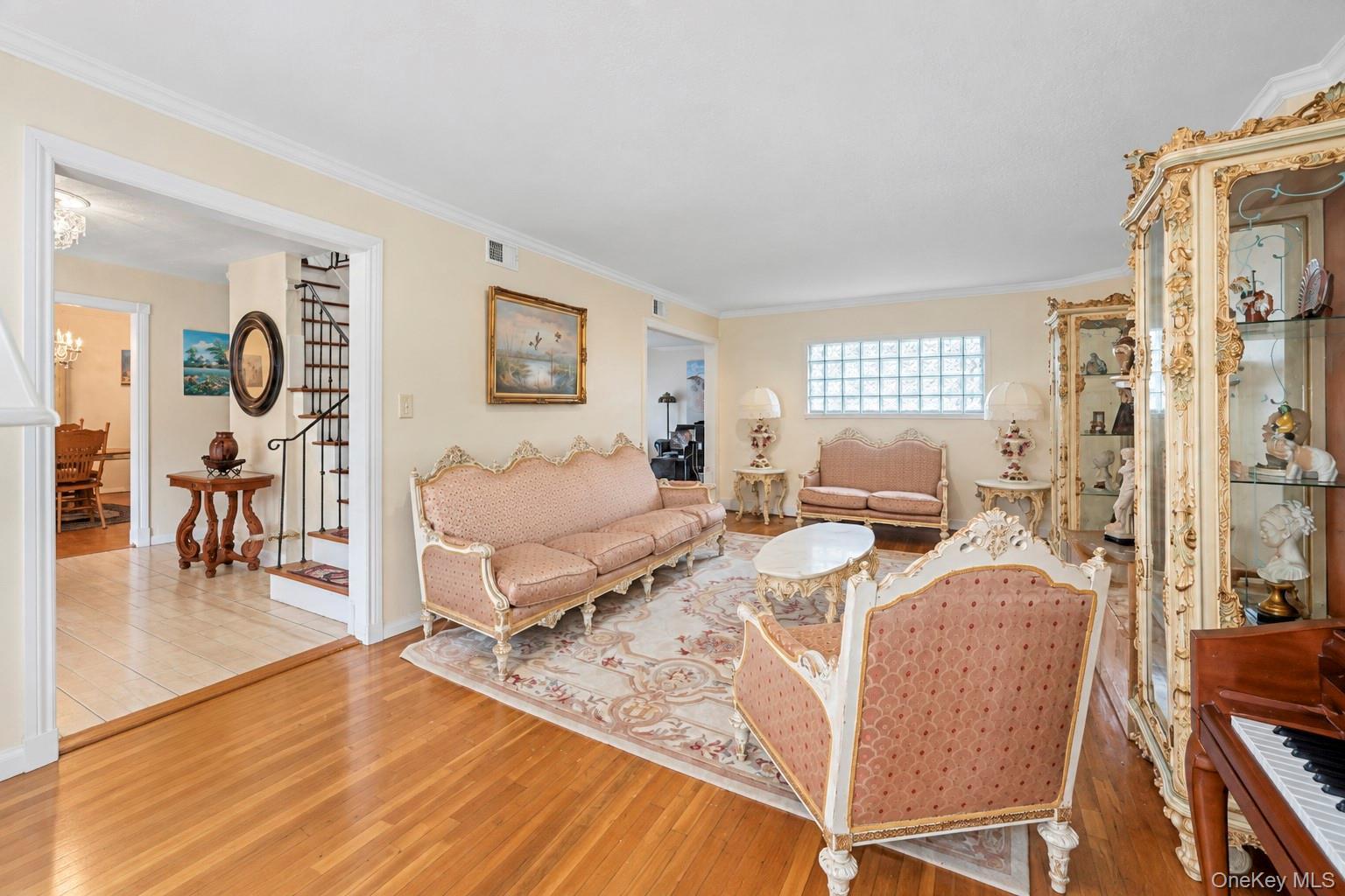 Single Family Waterford Drive Suffolk County, NY 11798, MLS-1051429-8