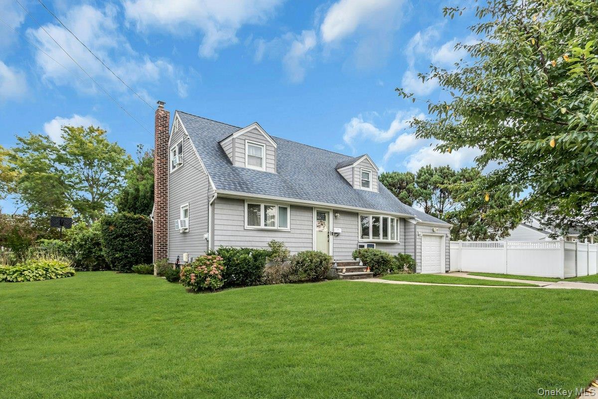 Single Family N Summit Drive  Nassau County, NY 11758, MLS-1051448-2