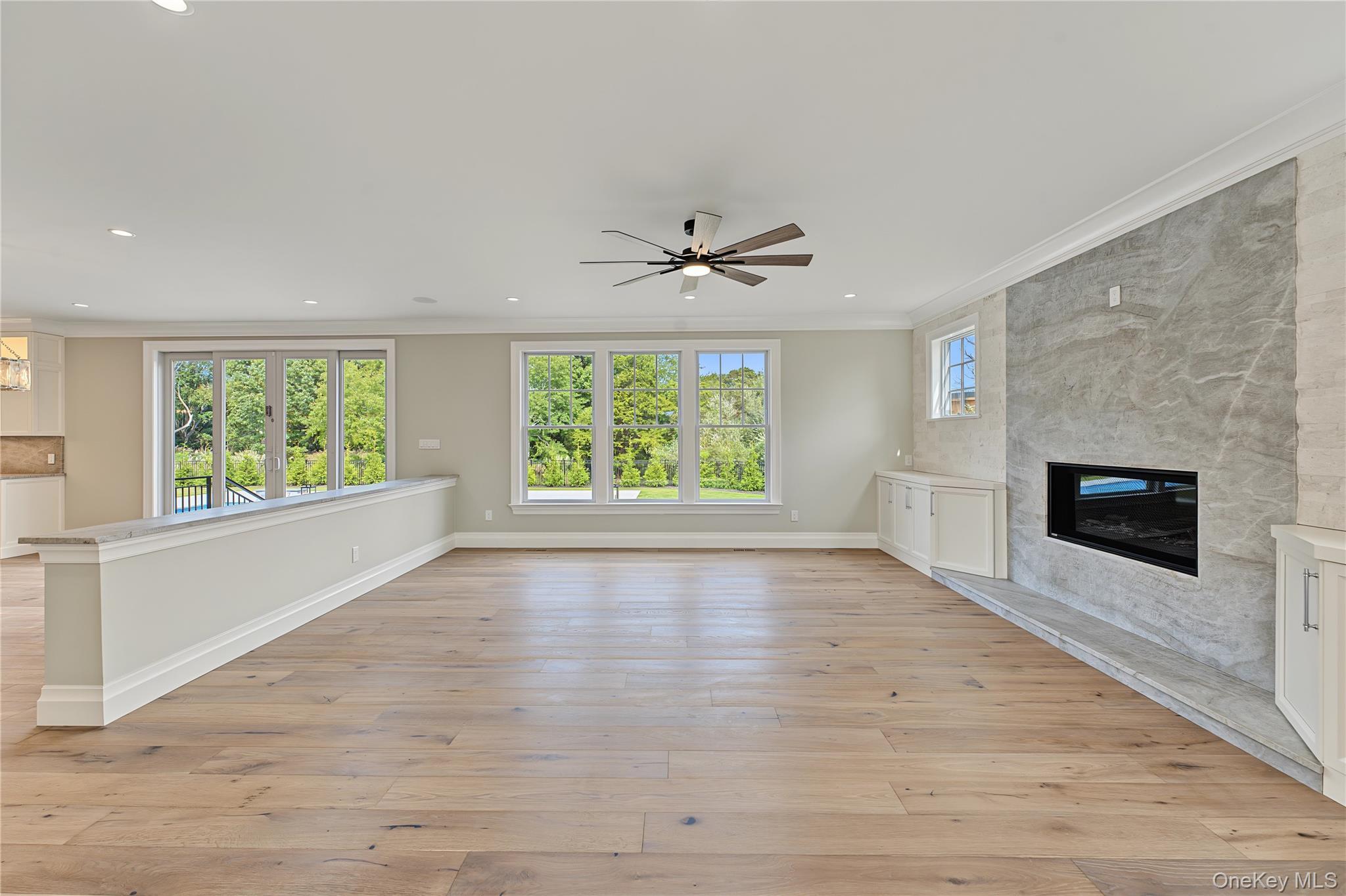 Single Family Jareds Path Suffolk County, NY 11719, MLS-1051454-10