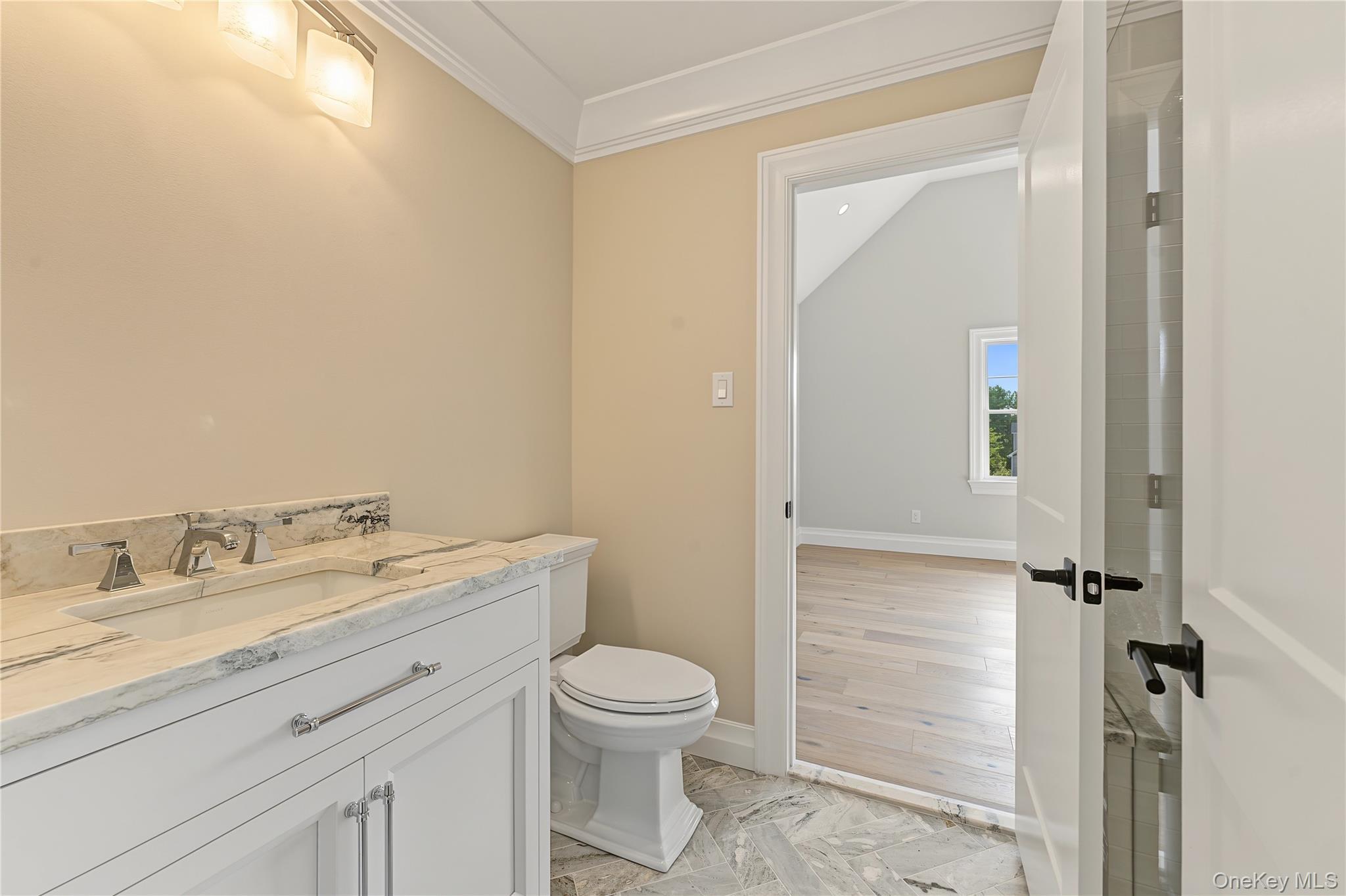 Single Family Jareds Path Suffolk County, NY 11719, MLS-1051454-32