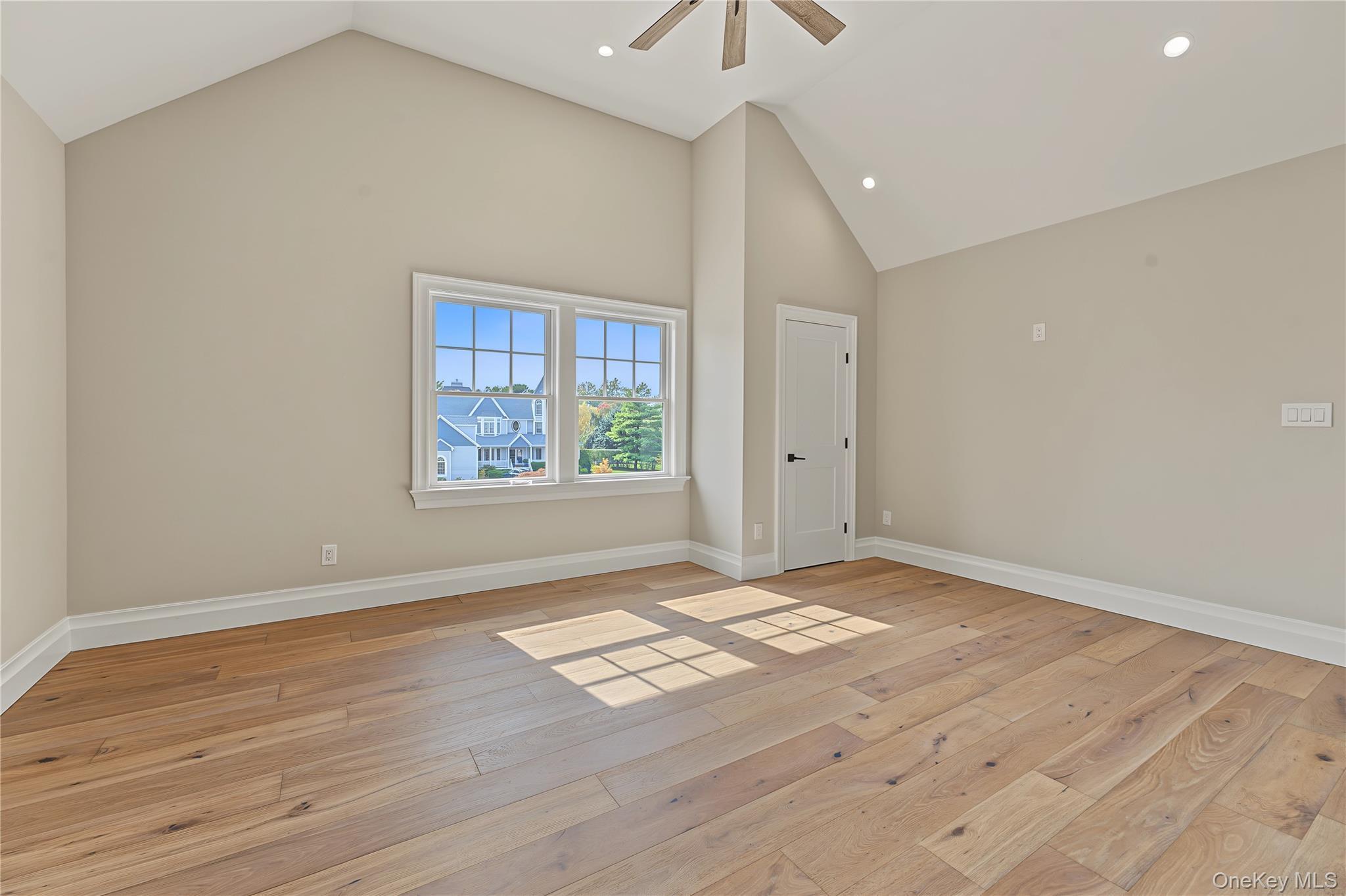 Single Family Jareds Path Suffolk County, NY 11719, MLS-1051454-34