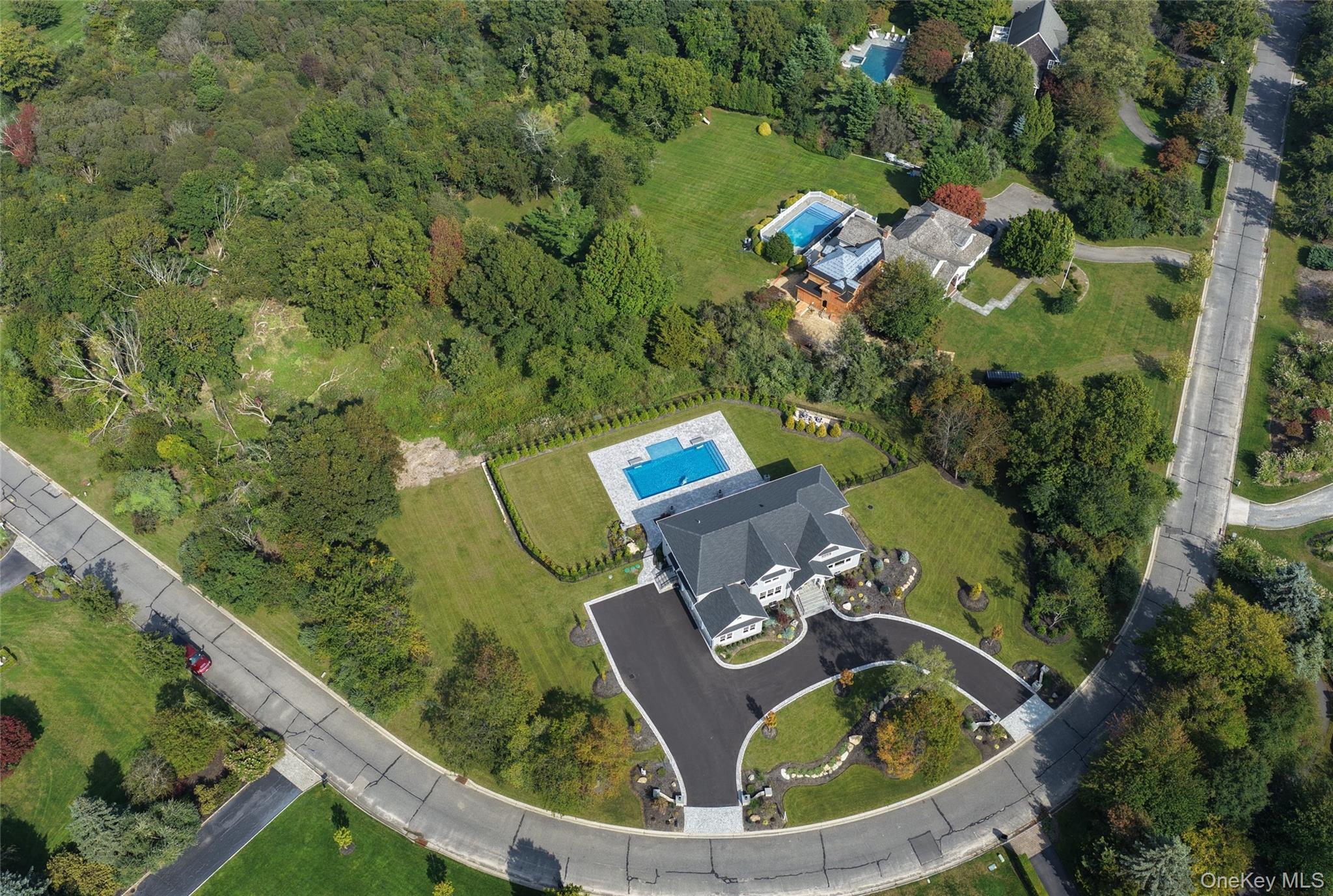 Single Family Jareds Path Suffolk County, NY 11719, MLS-1051454-48
