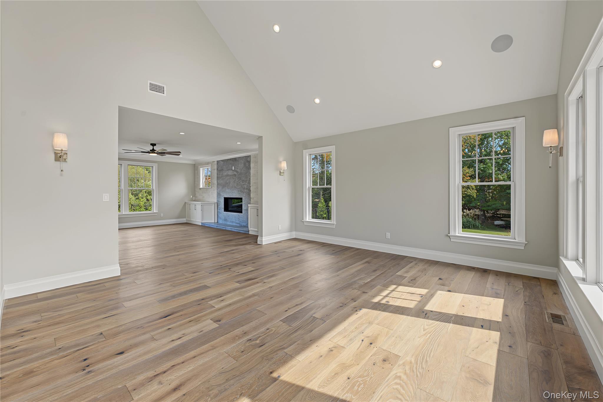 Single Family Jareds Path Suffolk County, NY 11719, MLS-1051454-9
