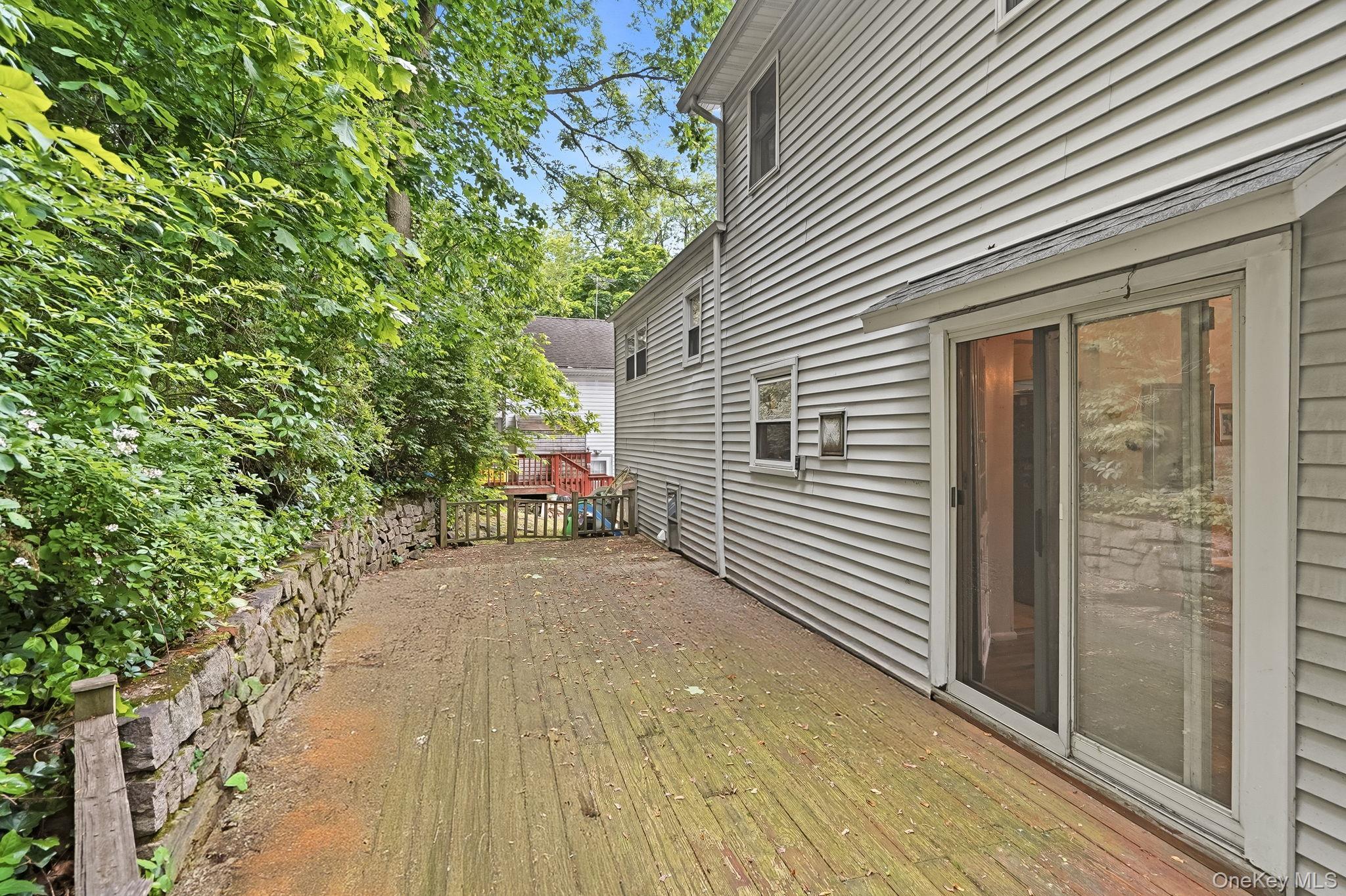 Single Family Pembrook Drive  Westchester County, NY 10710, MLS-1051460-10