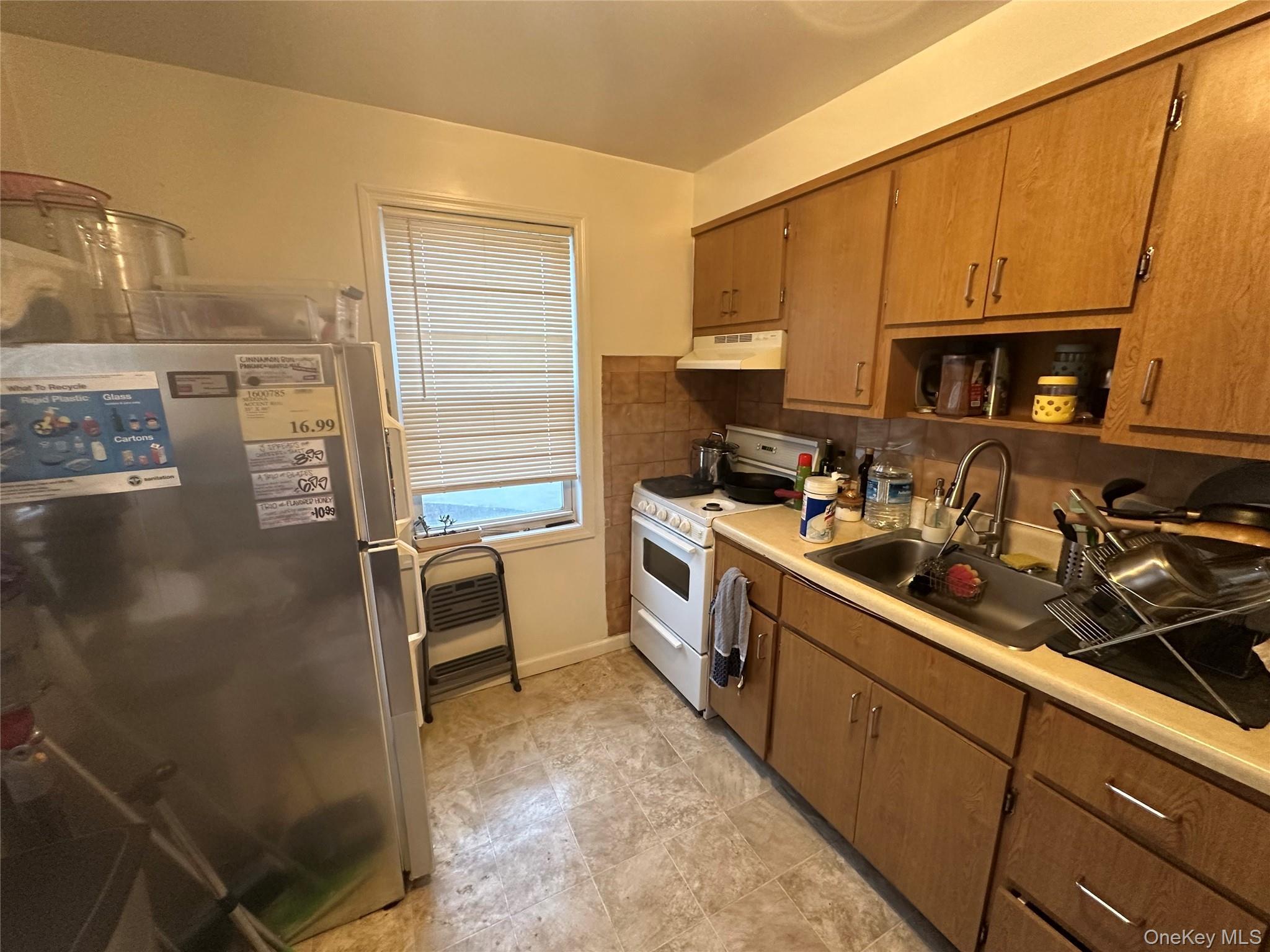 Single Family 29th Avenue Queens, NY 11102, MLS-1051485-2