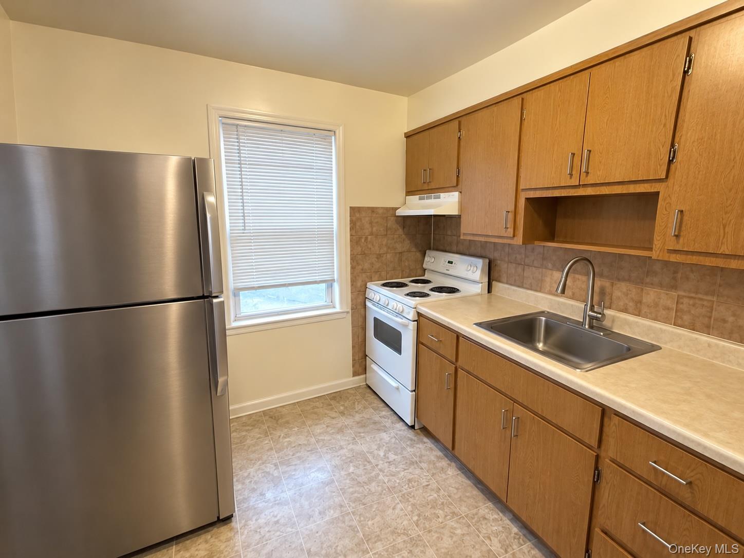 Single Family 29th Avenue Queens, NY 11102, MLS-1051485-3