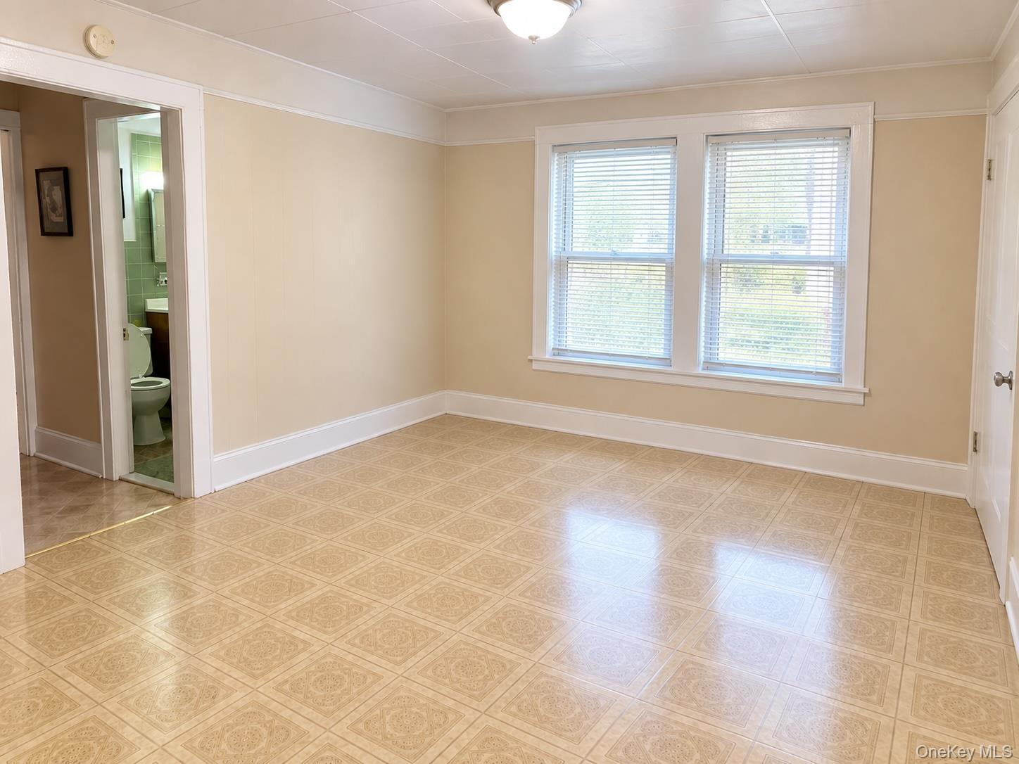 Single Family 29th Avenue Queens, NY 11102, MLS-1051485-4