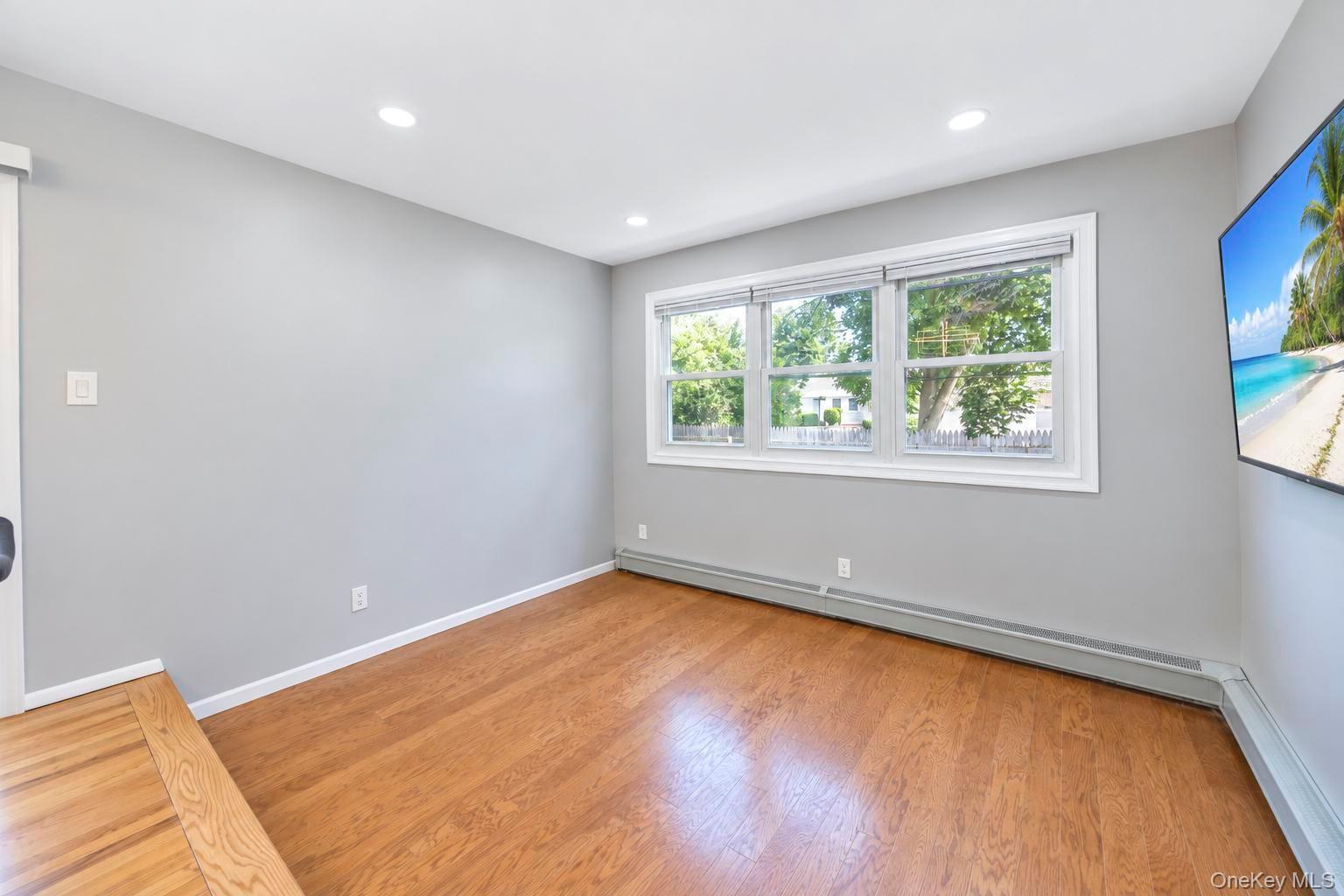 Single Family Azealia Court Suffolk County, NY 11725, MLS-1051506-18