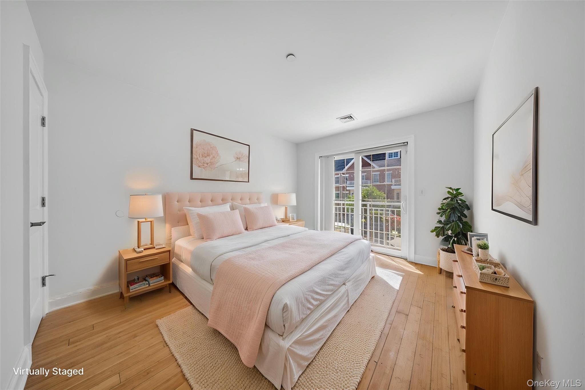 Single Family Soundview Lane Queens, NY 11356, MLS-1051529-28