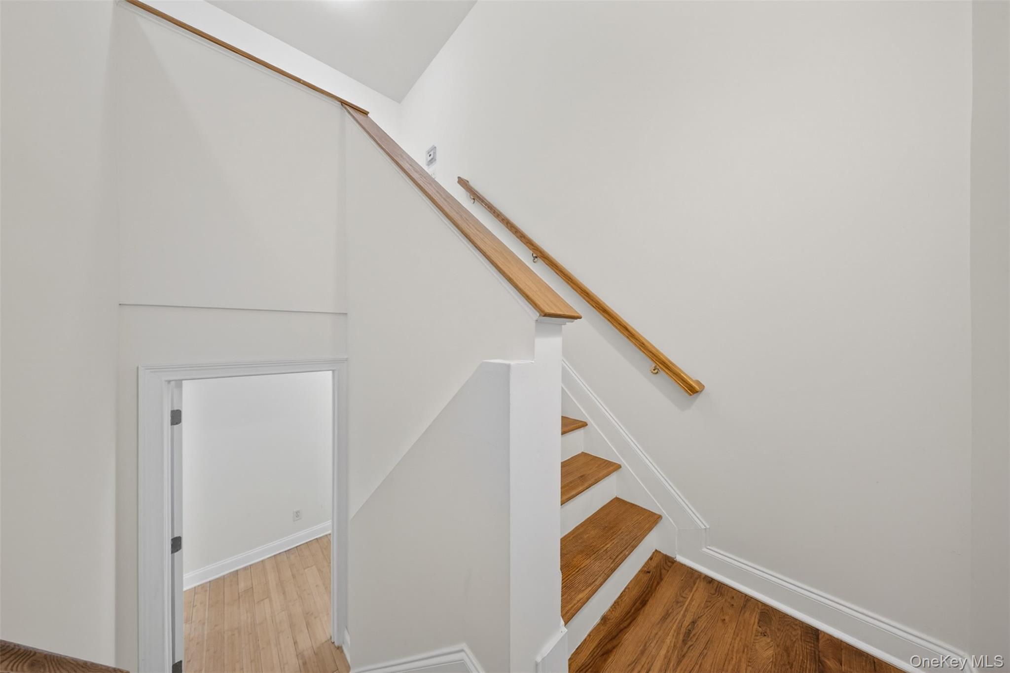 Single Family Soundview Lane Queens, NY 11356, MLS-1051529-32