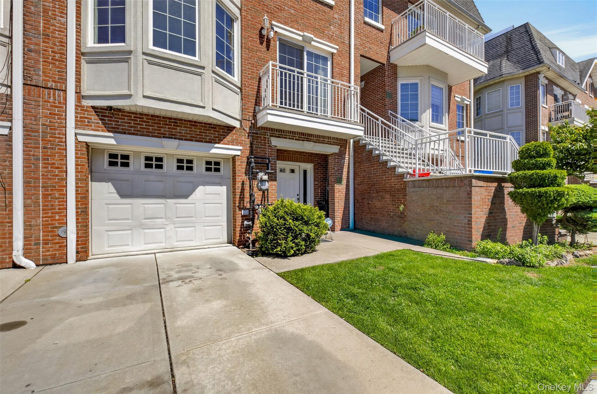 Single Family Soundview Lane Queens, NY 11356, MLS-1051529-46