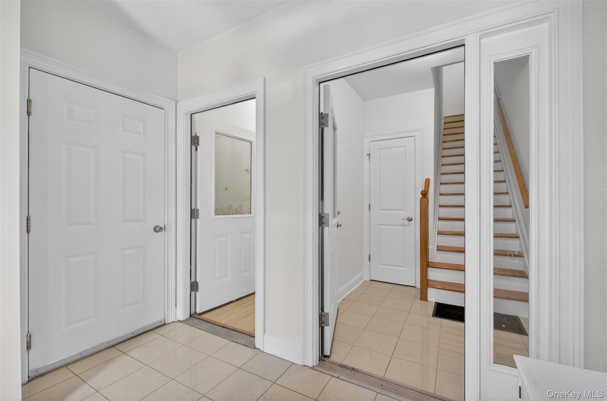 Single Family Soundview Lane Queens, NY 11356, MLS-1051529-5