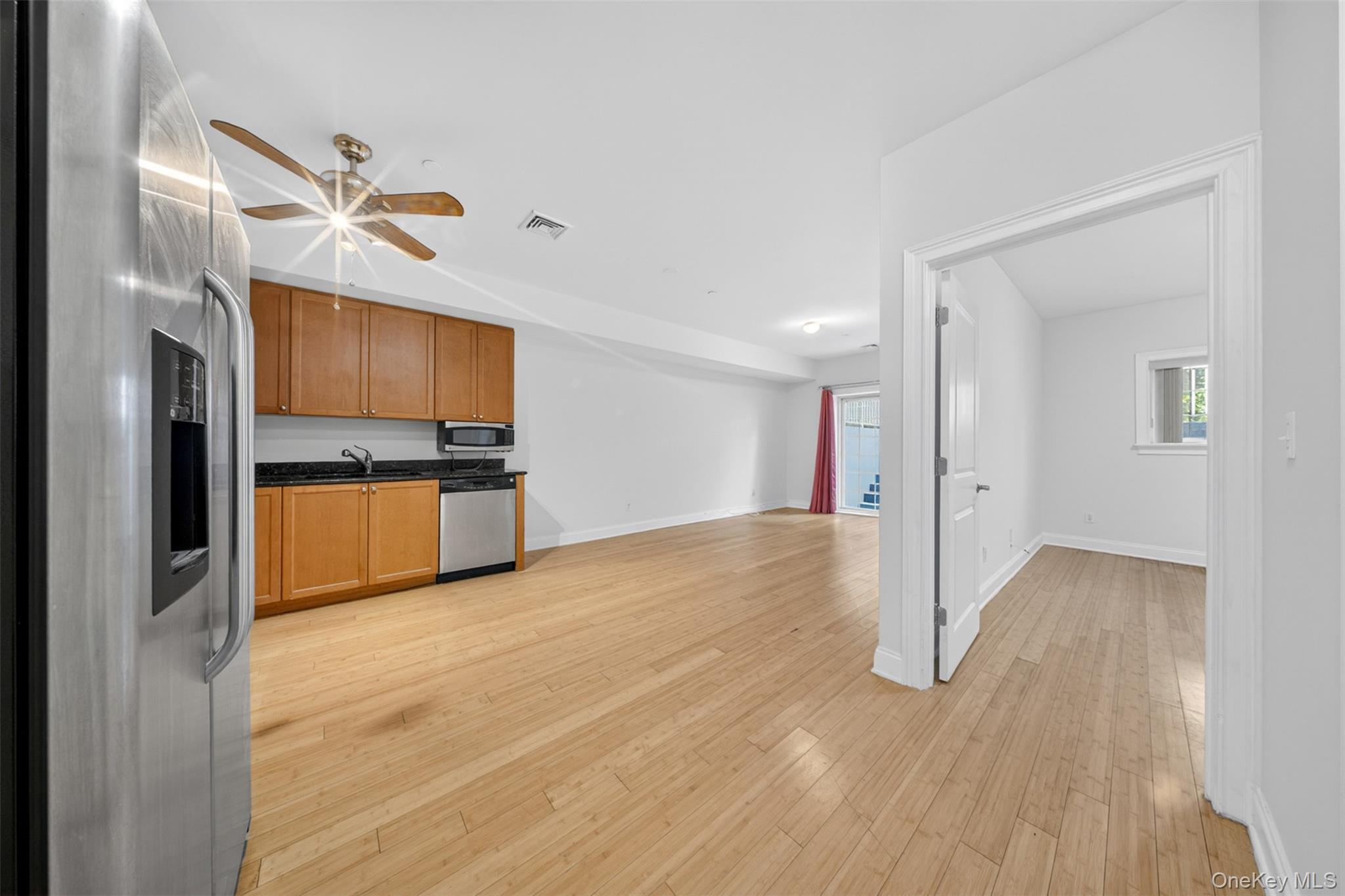 Single Family Soundview Lane Queens, NY 11356, MLS-1051529-6