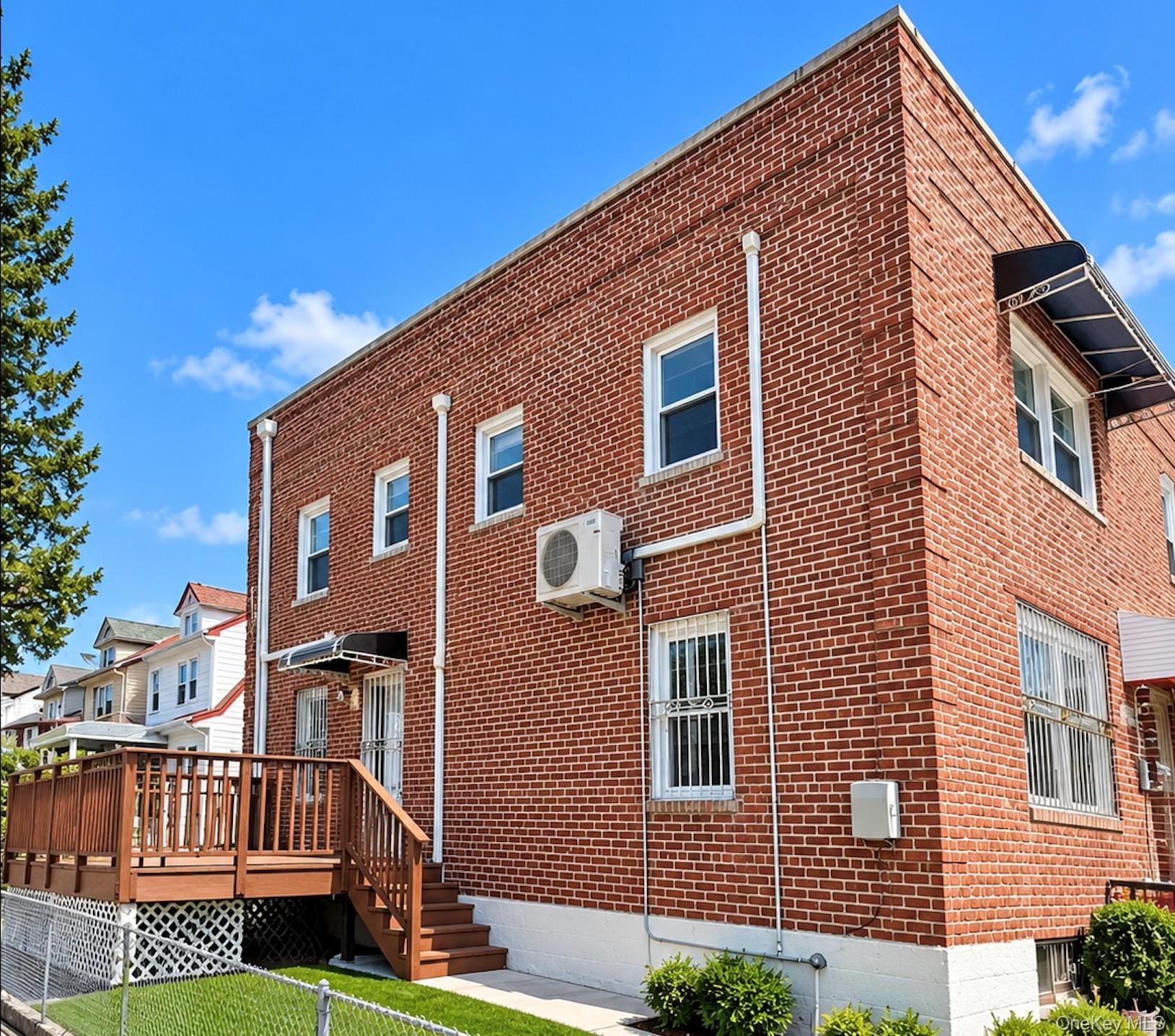 Single Family 150th Street  Queens, NY 11357, MLS-1051544-14
