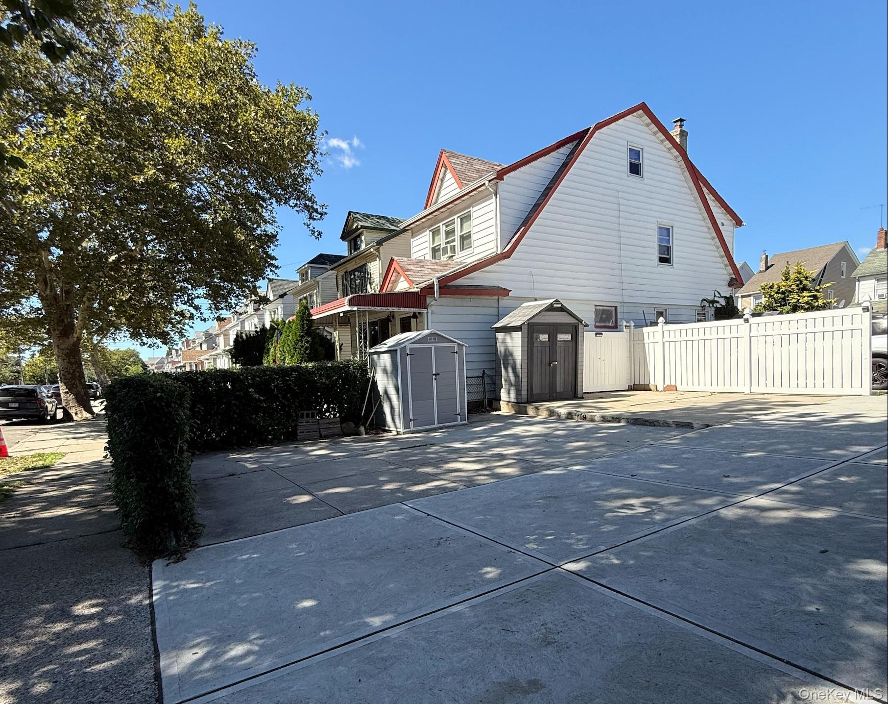 Single Family 150th Street  Queens, NY 11357, MLS-1051544-15