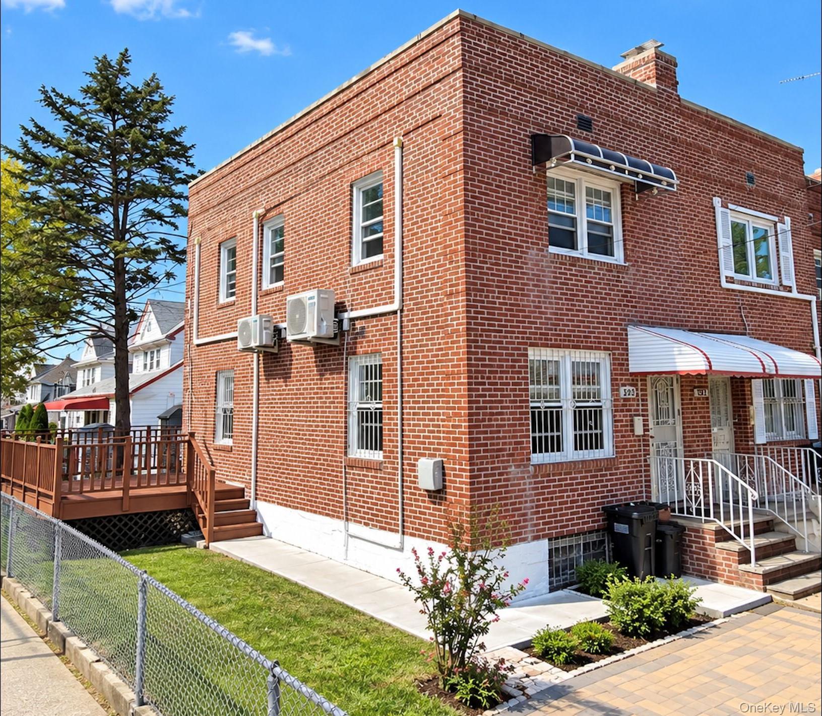 Single Family 150th Street  Queens, NY 11357, MLS-1051544-2