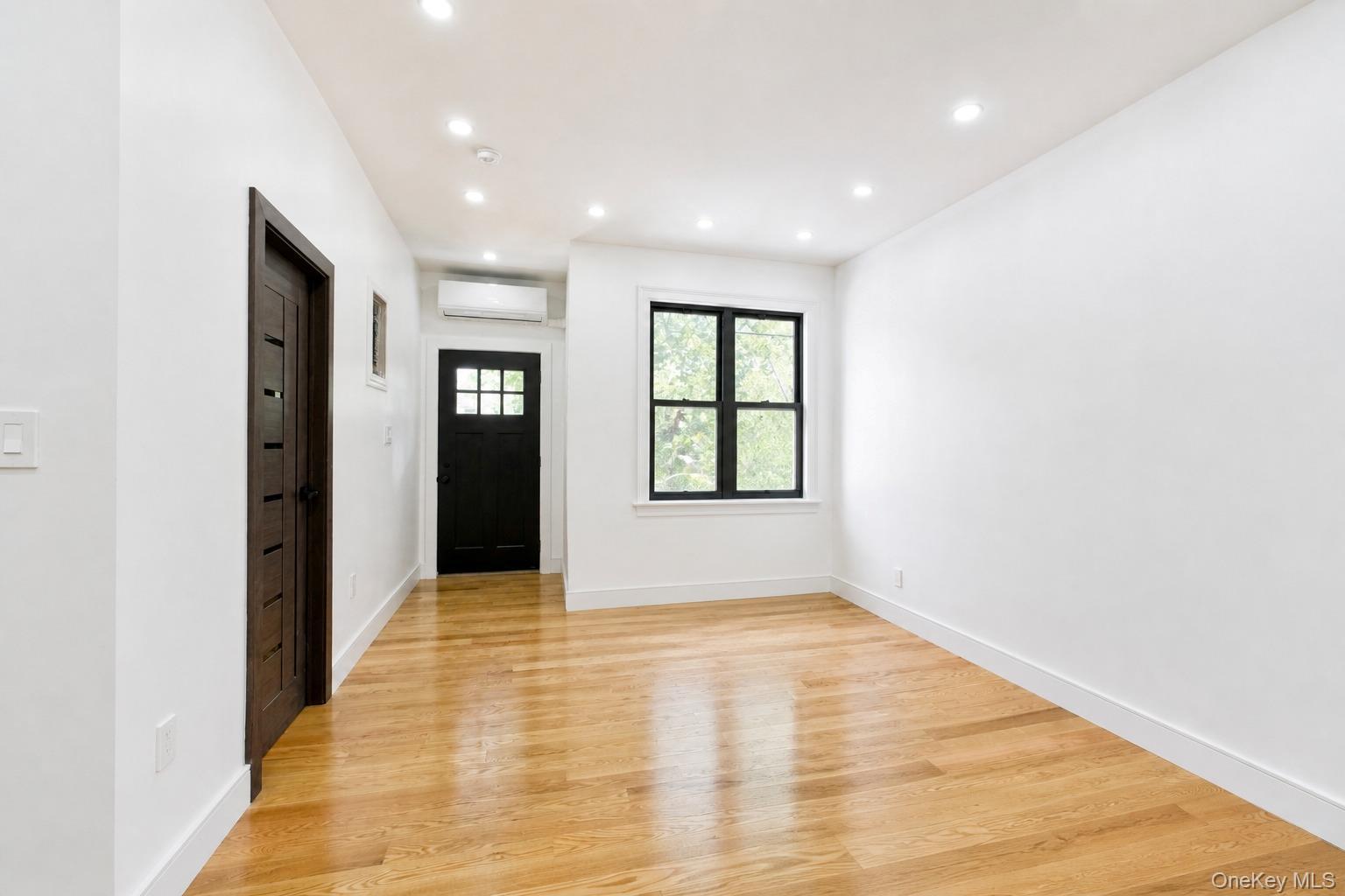 Single Family Albany Avenue Brooklyn, NY 11203, MLS-1051548-4
