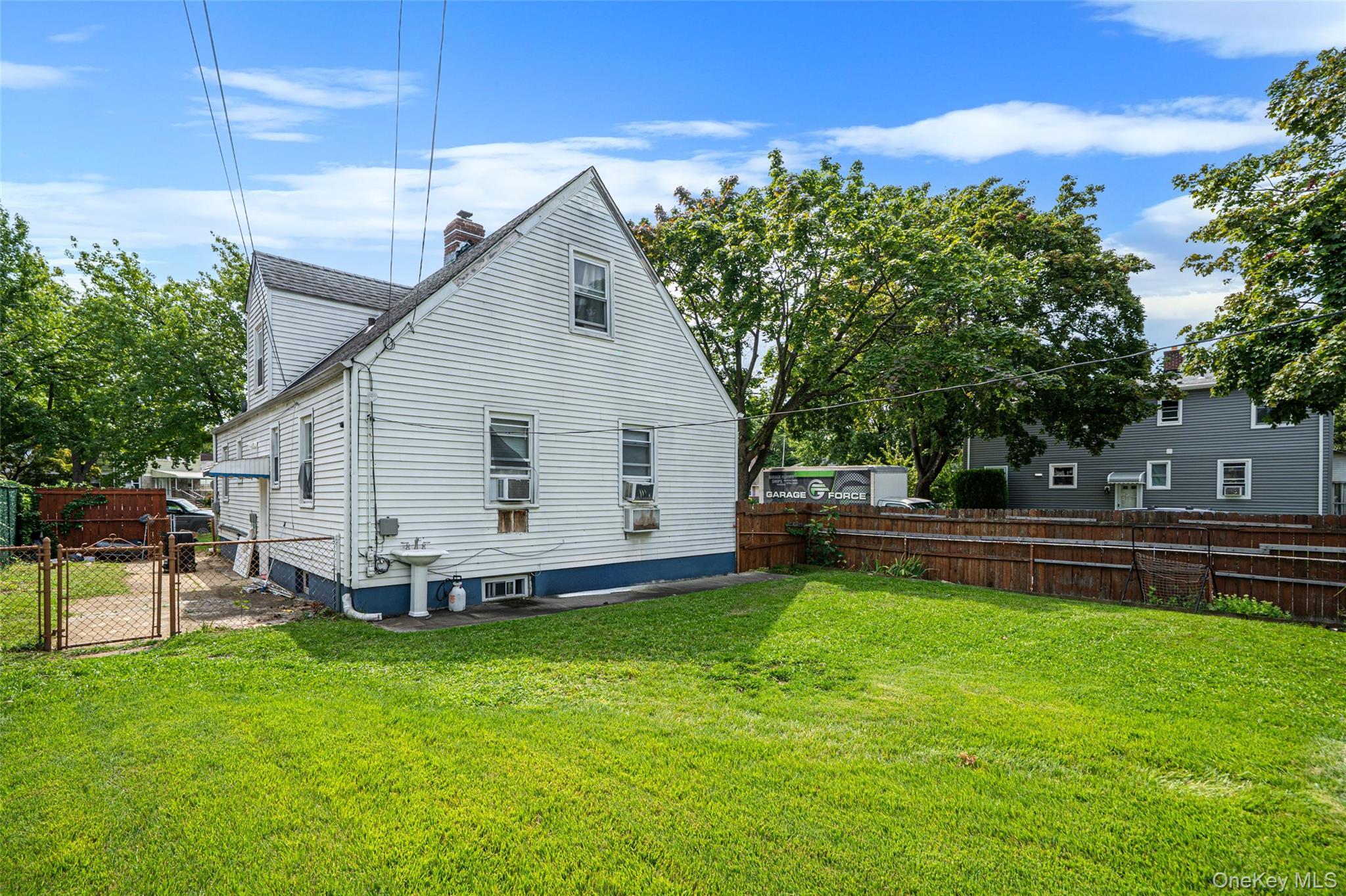 Single Family Union Turnpike  Queens, NY 11040, MLS-1051556-12