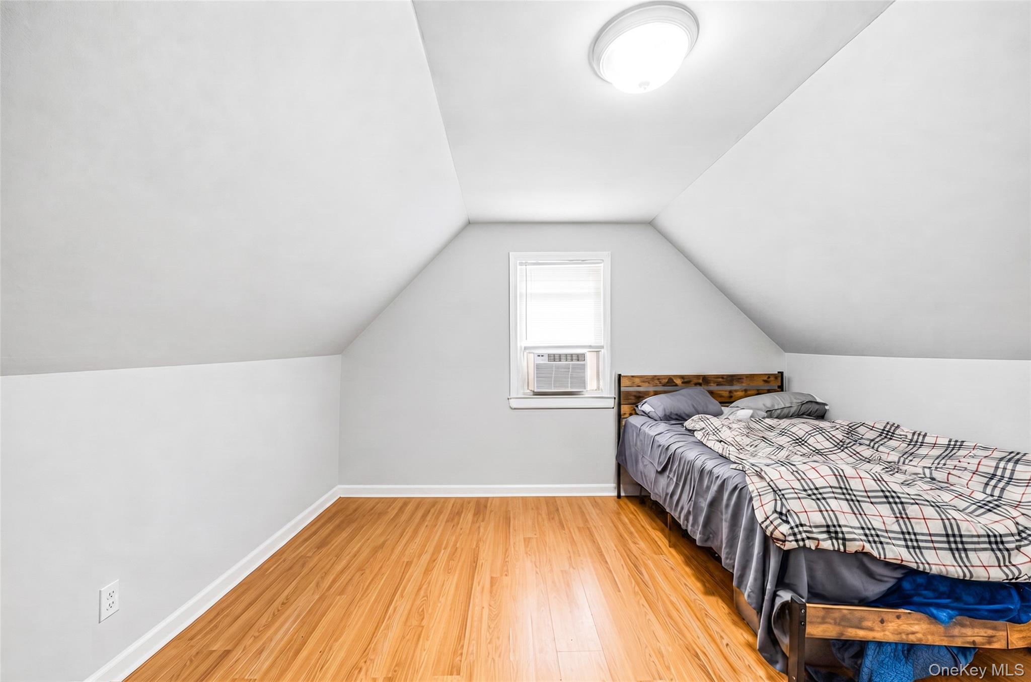 Single Family Union Turnpike  Queens, NY 11040, MLS-1051556-26