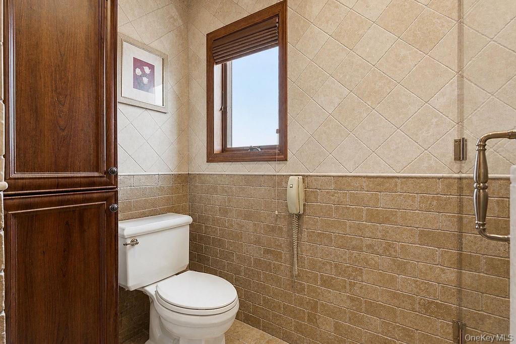 Single Family 86th Street Queens, NY 11414, MLS-1051557-10