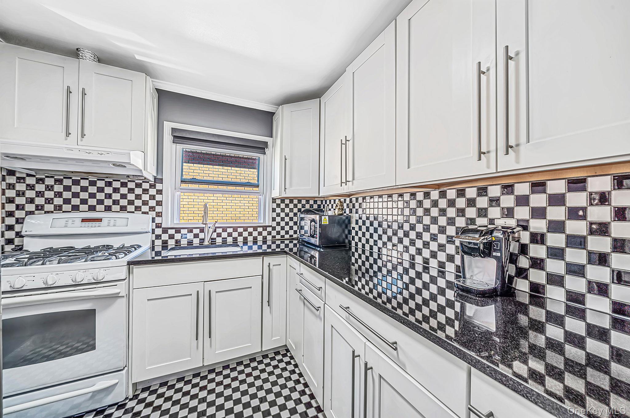 Single Family 99th Street Queens, NY 11369, MLS-1051561-26