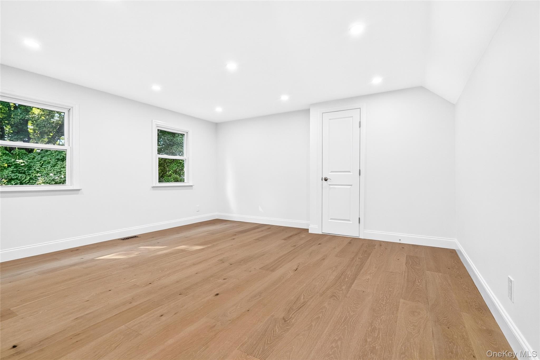 Single Family Saratoga Road  Westchester County, NY 10607, MLS-1051571-24