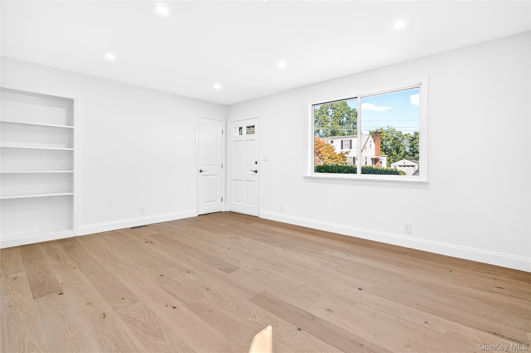 Single Family Saratoga Road  Westchester County, NY 10607, MLS-1051571-7