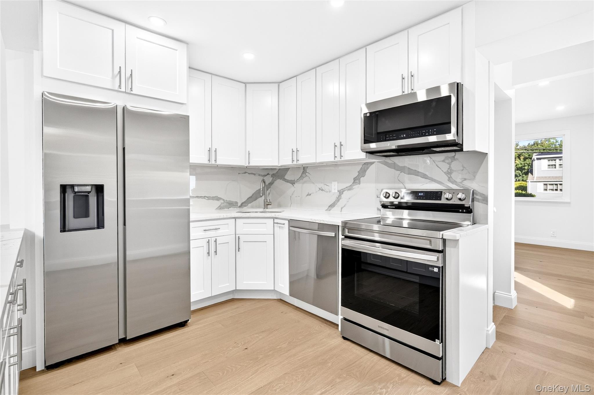 Single Family Saratoga Road  Westchester County, NY 10607, MLS-1051571-9
