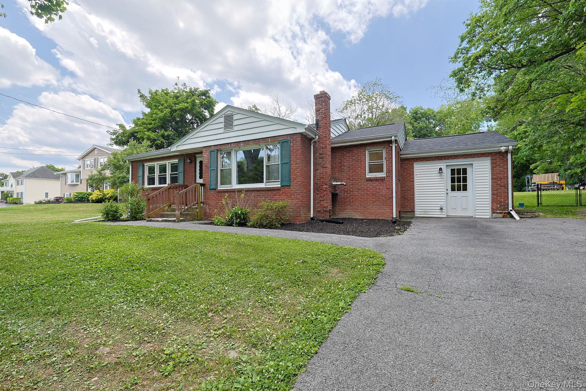 Single Family Mount Airy Road  Orange County, NY 12553, MLS-1051580-28