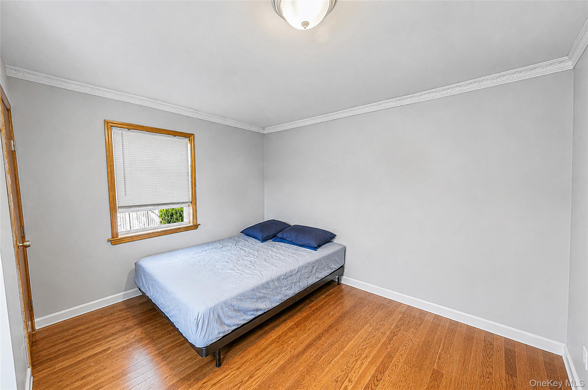 Single Family 271st Street Queens, NY 11040, MLS-1051582-15