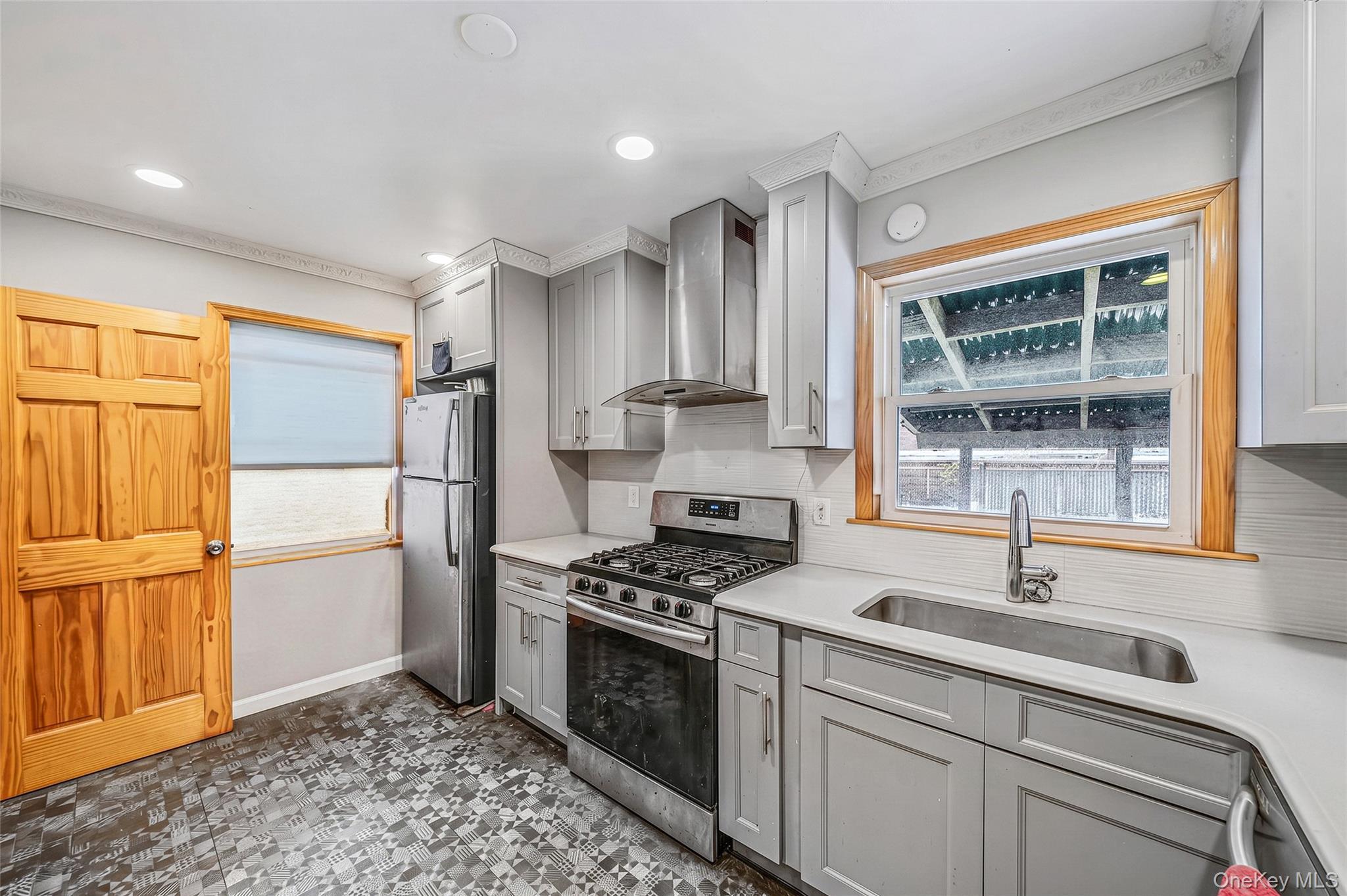 Single Family 271st Street Queens, NY 11040, MLS-1051582-19