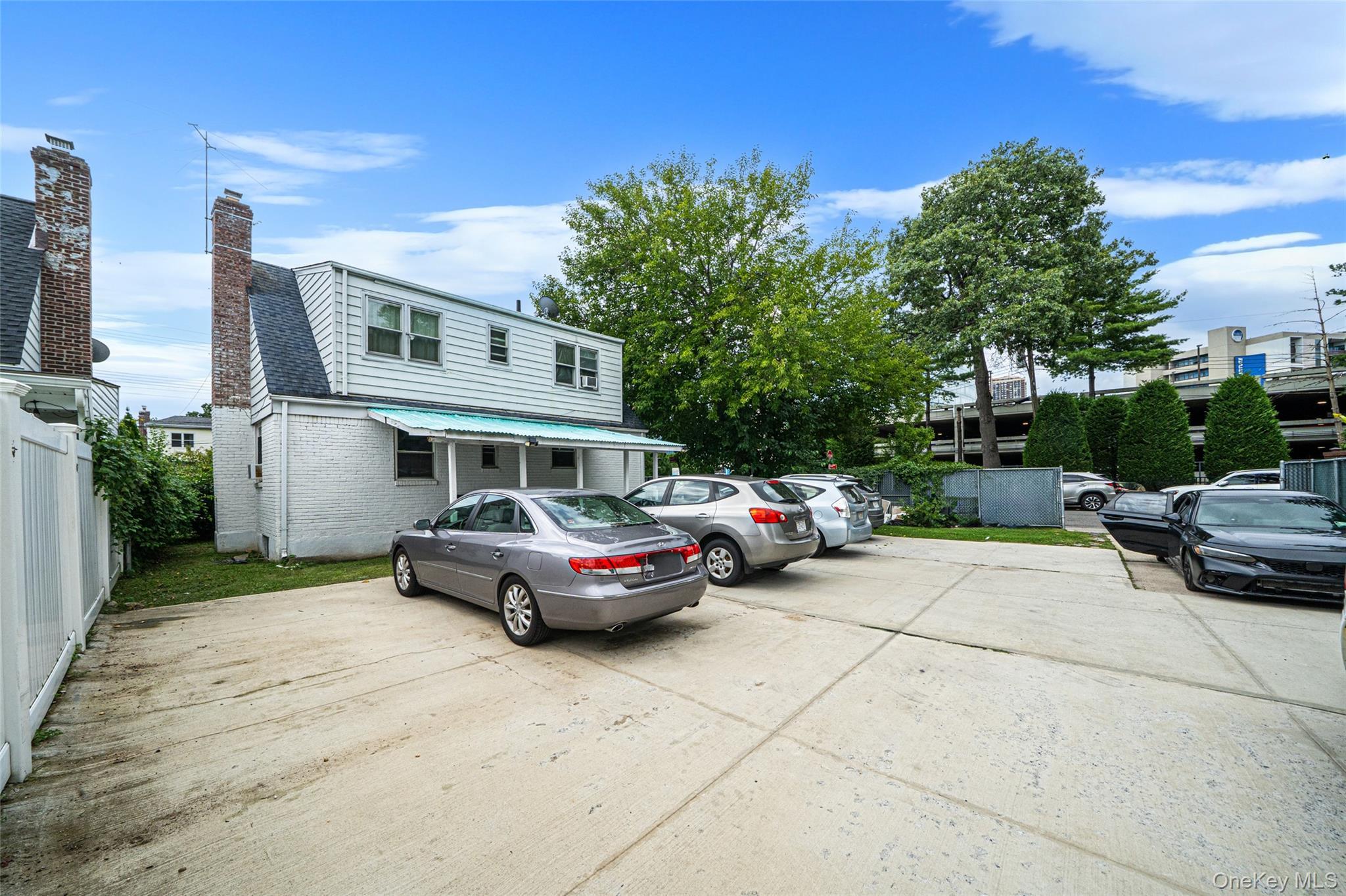 Single Family 271st Street Queens, NY 11040, MLS-1051582-2