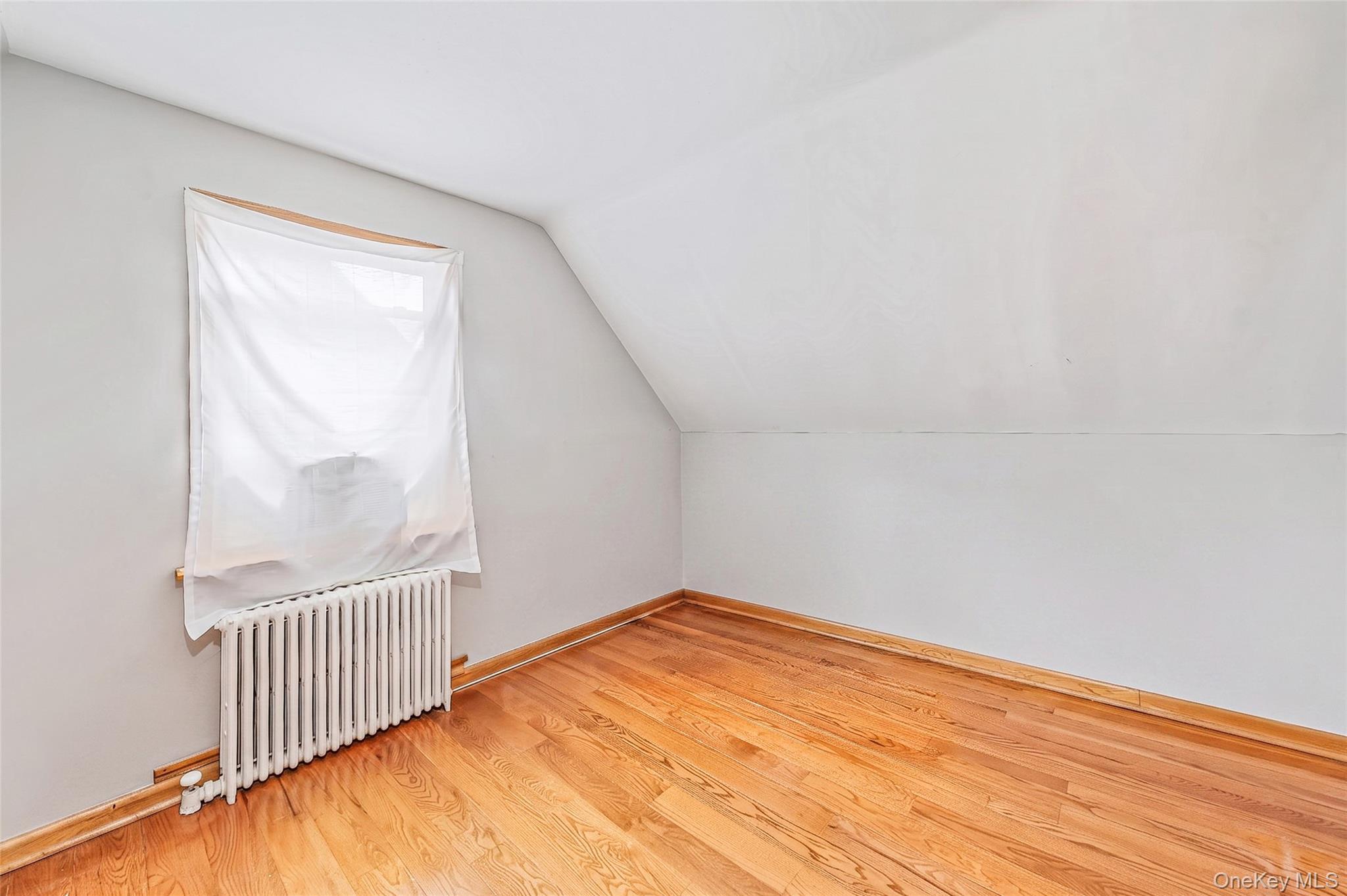 Single Family 271st Street Queens, NY 11040, MLS-1051582-20