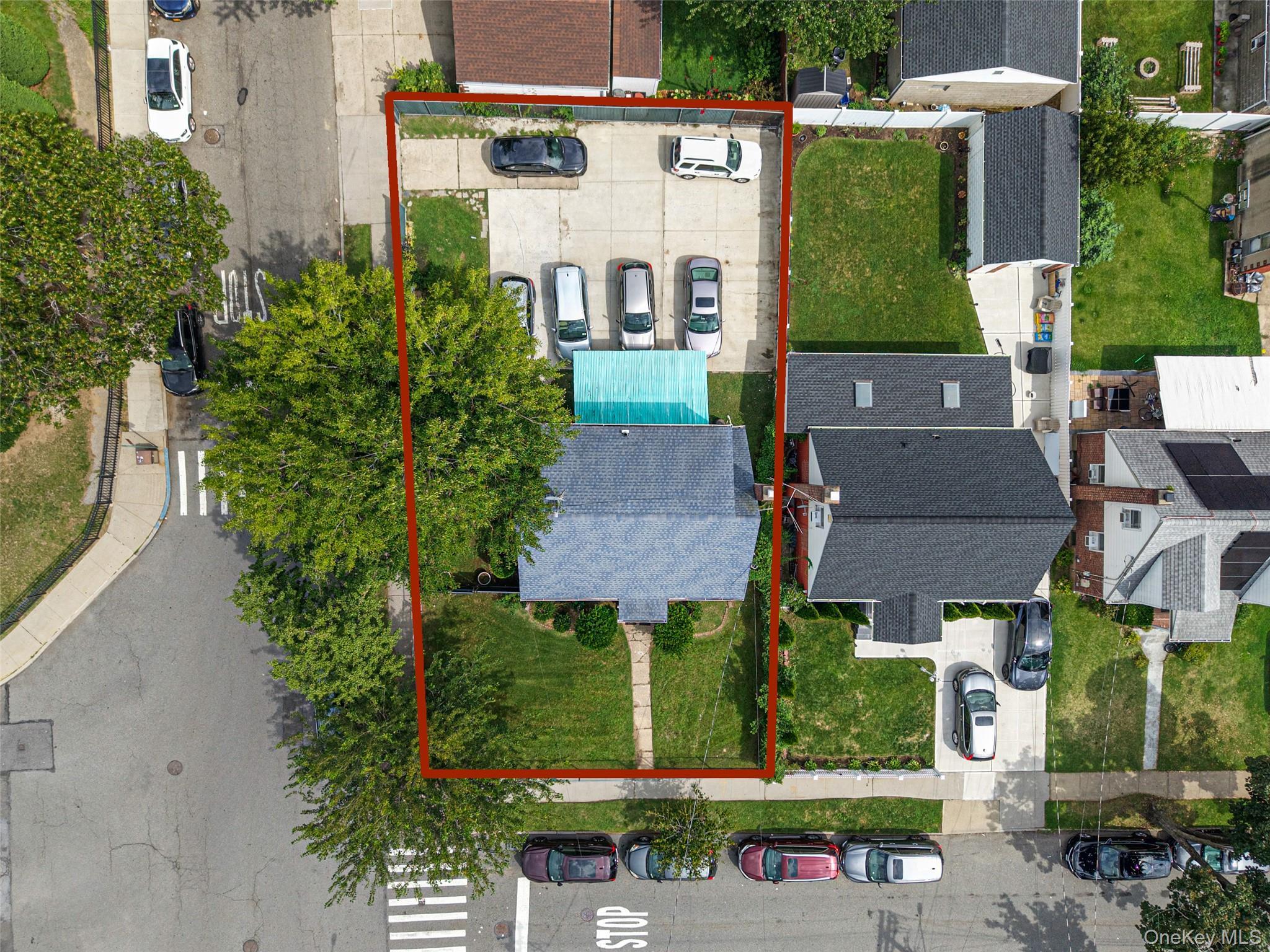 Single Family 271st Street Queens, NY 11040, MLS-1051582-3